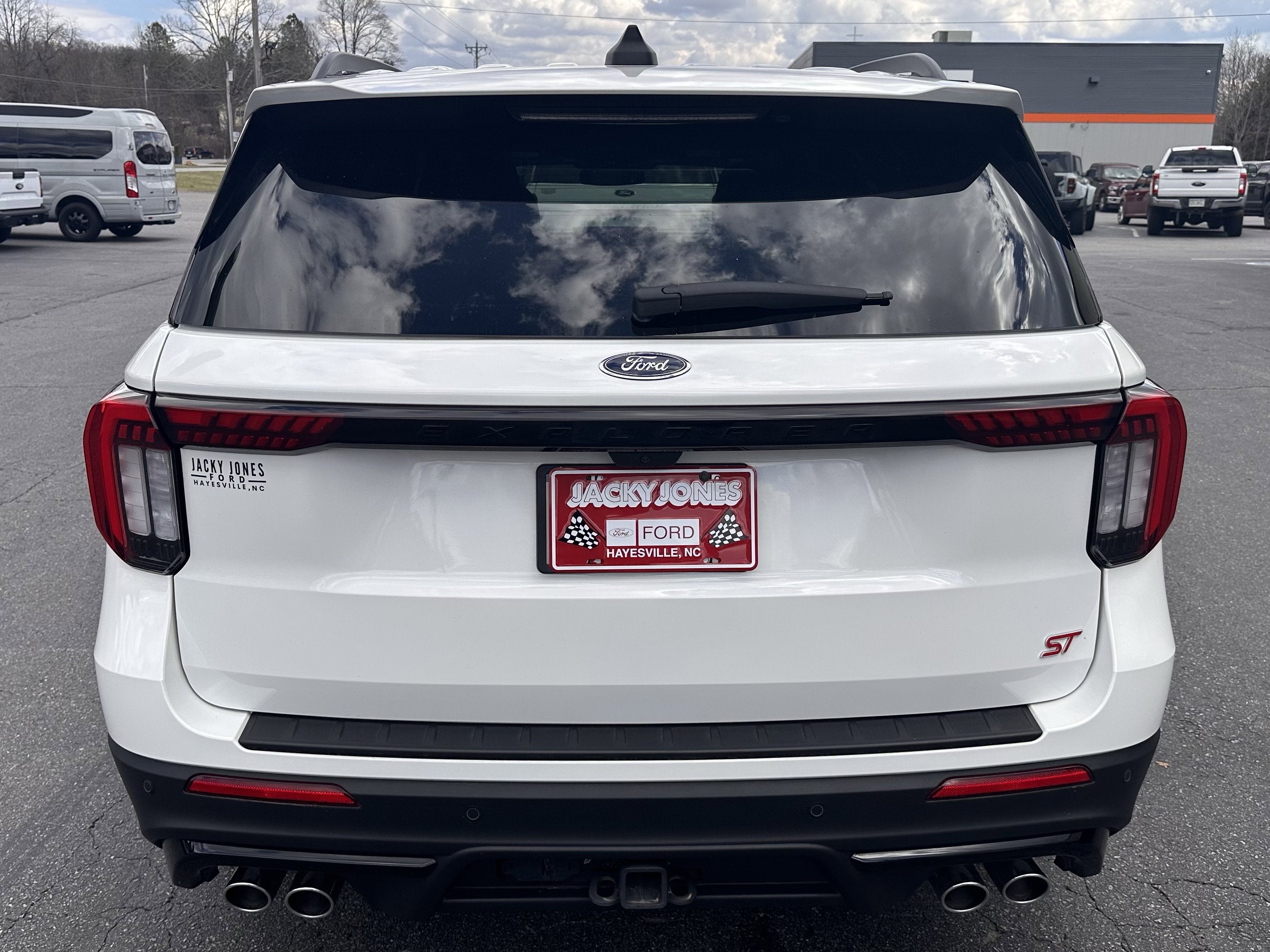 2025 Ford Explorer ST