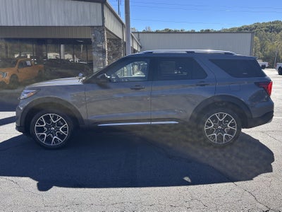 2027 Ford Explorer Platinum