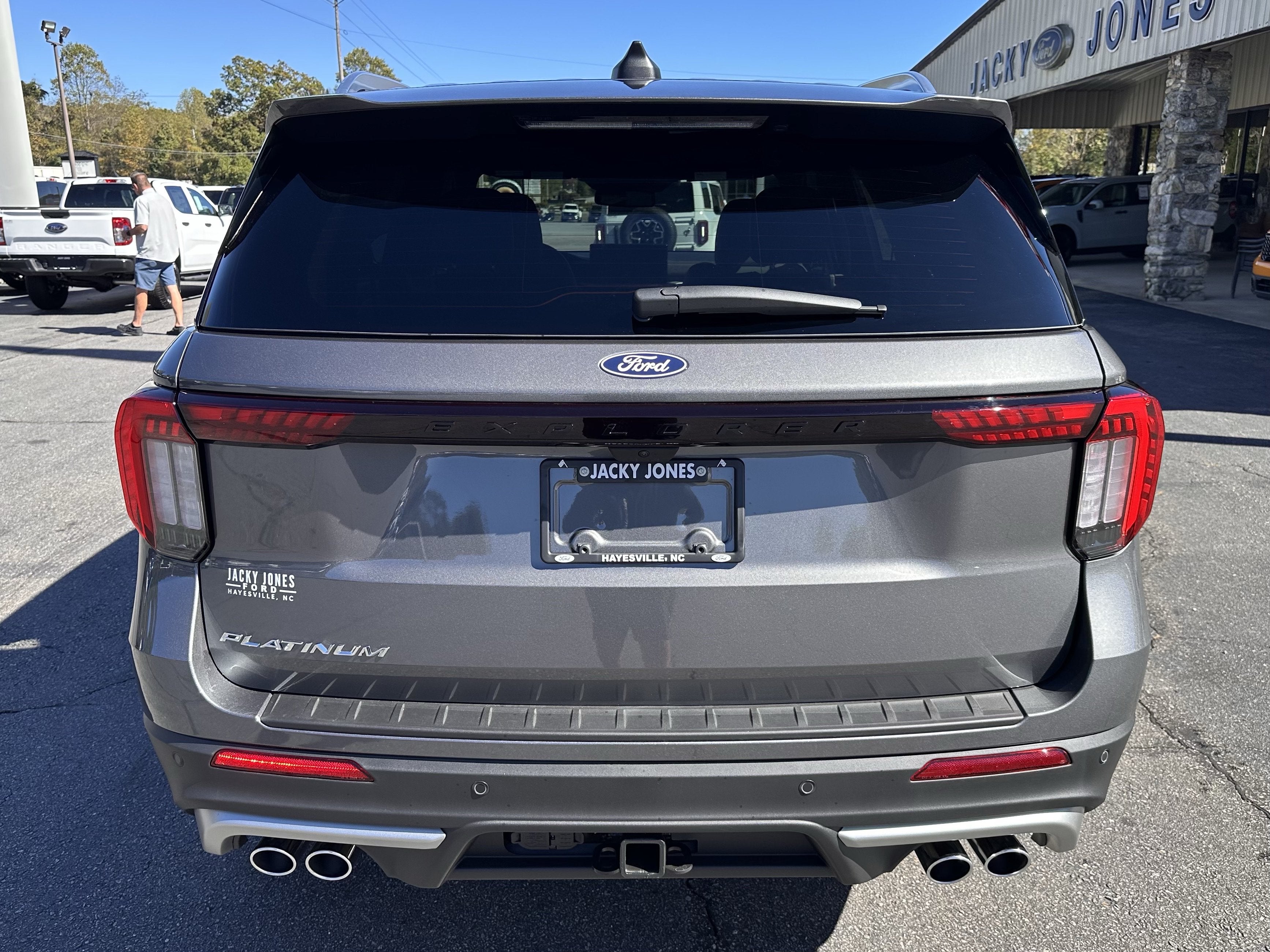 2027 Ford Explorer Platinum