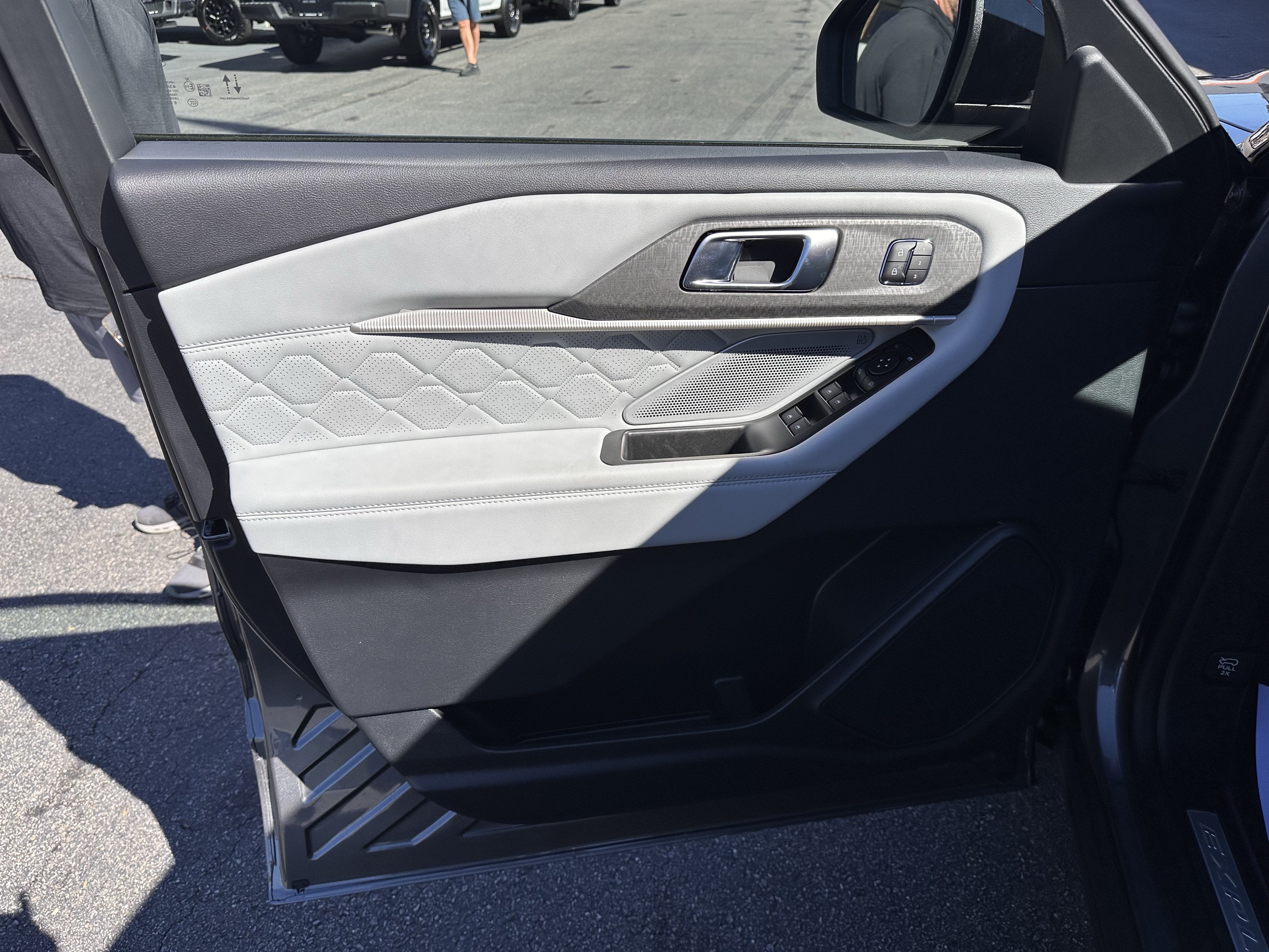 2027 Ford Explorer Platinum