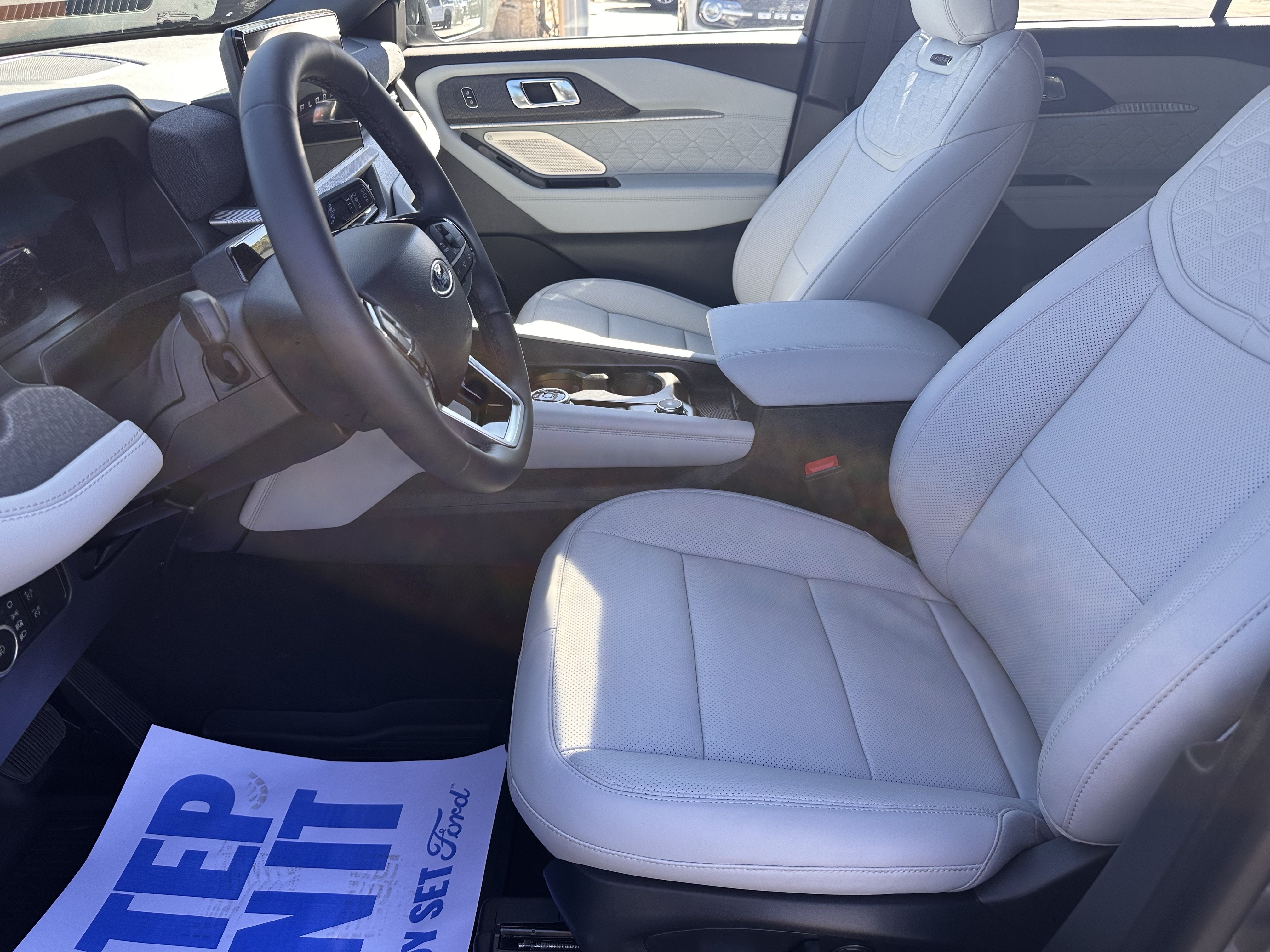 2027 Ford Explorer Platinum