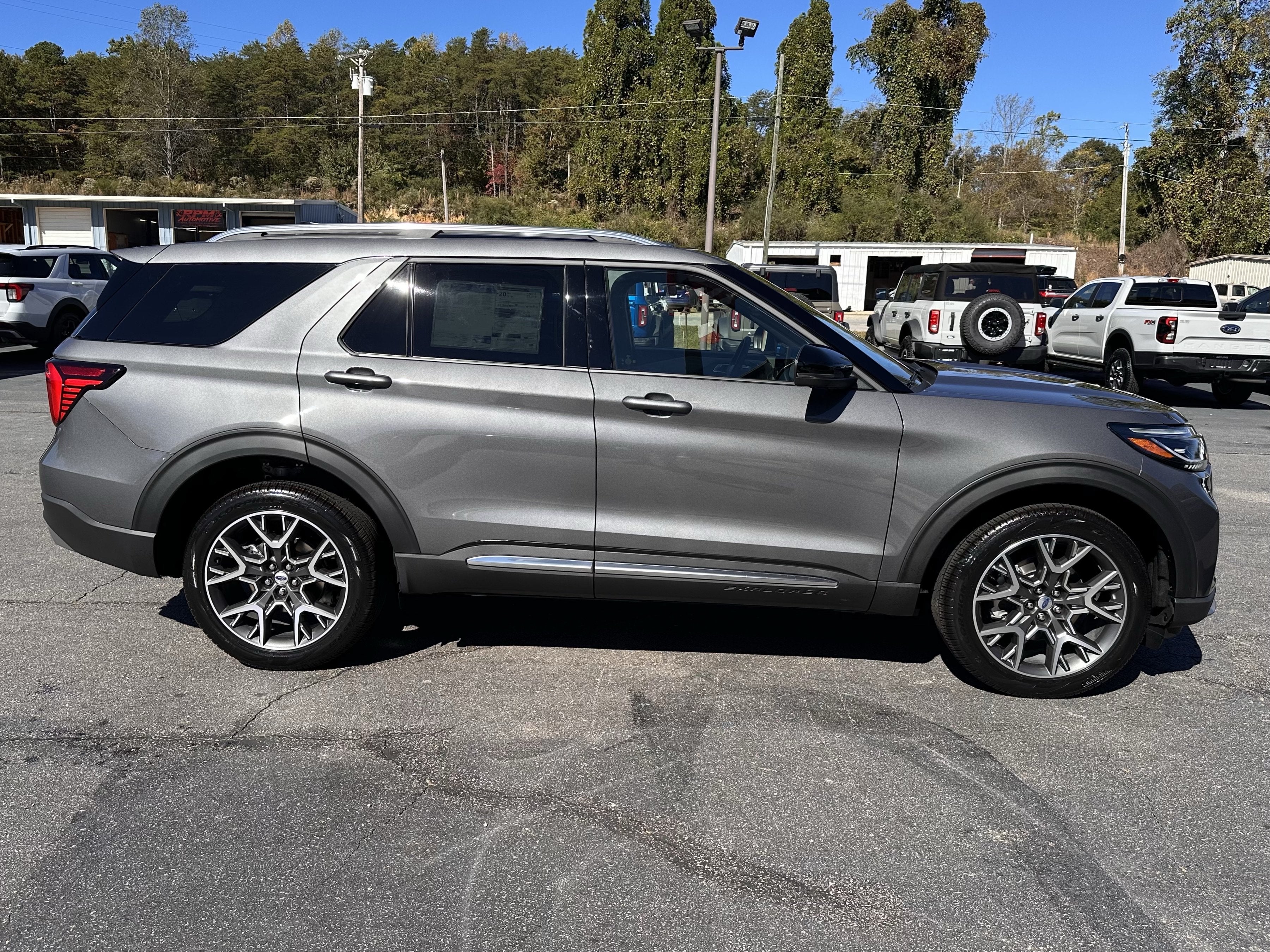 2027 Ford Explorer Platinum