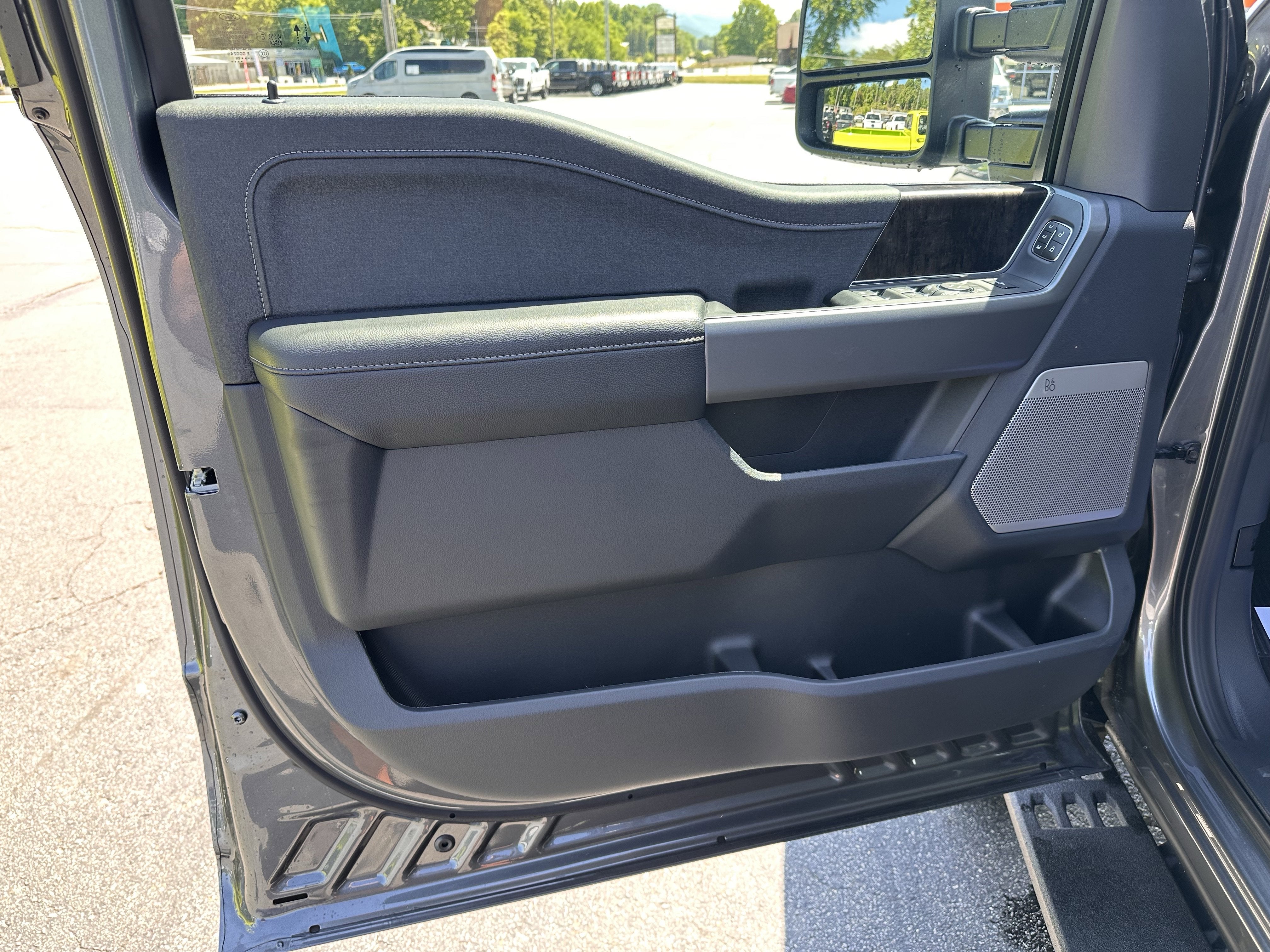 2026 Ford Super Duty F-250 Lariat Tremor