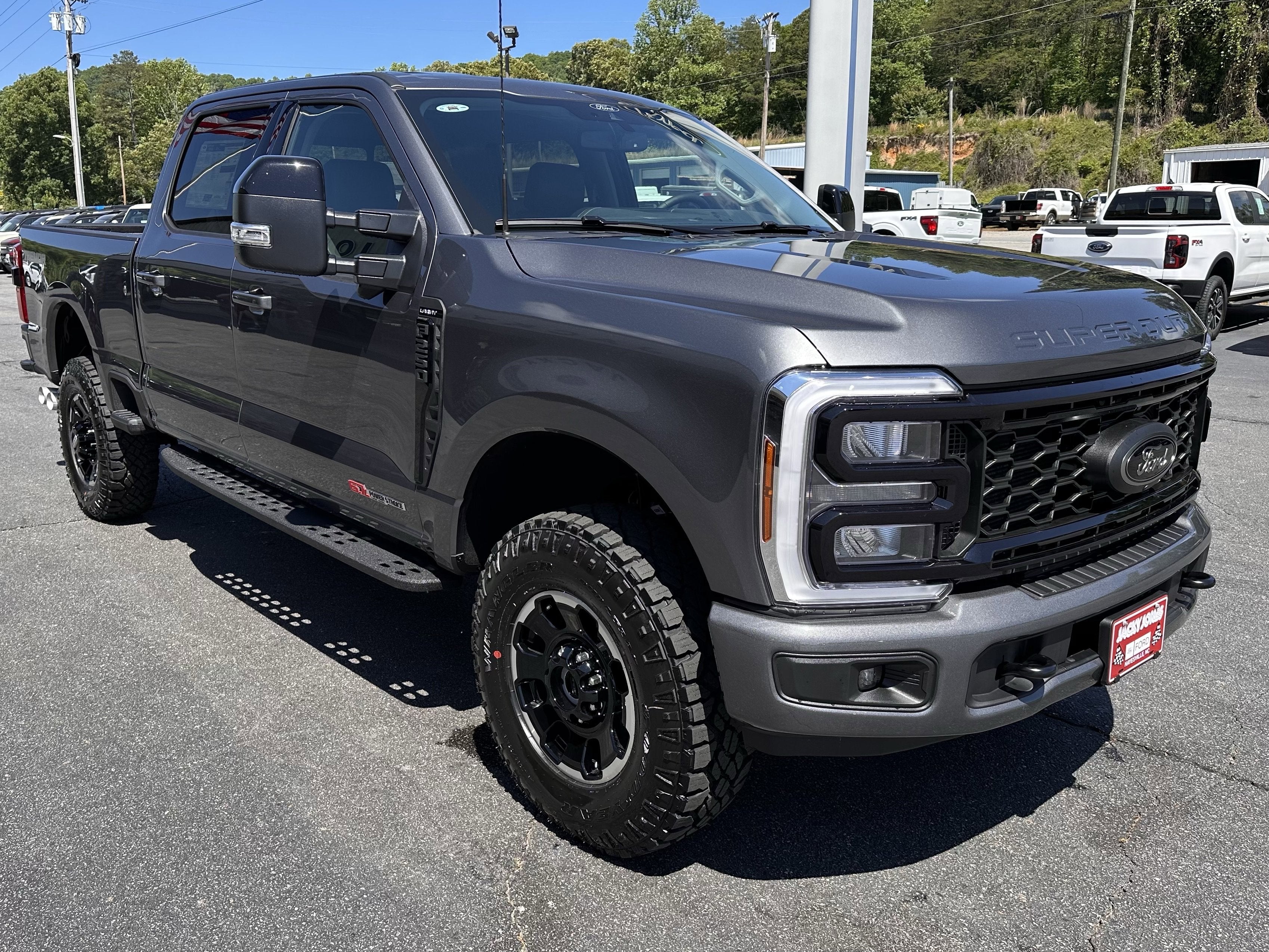 2026 Ford Super Duty F-250 Lariat Tremor