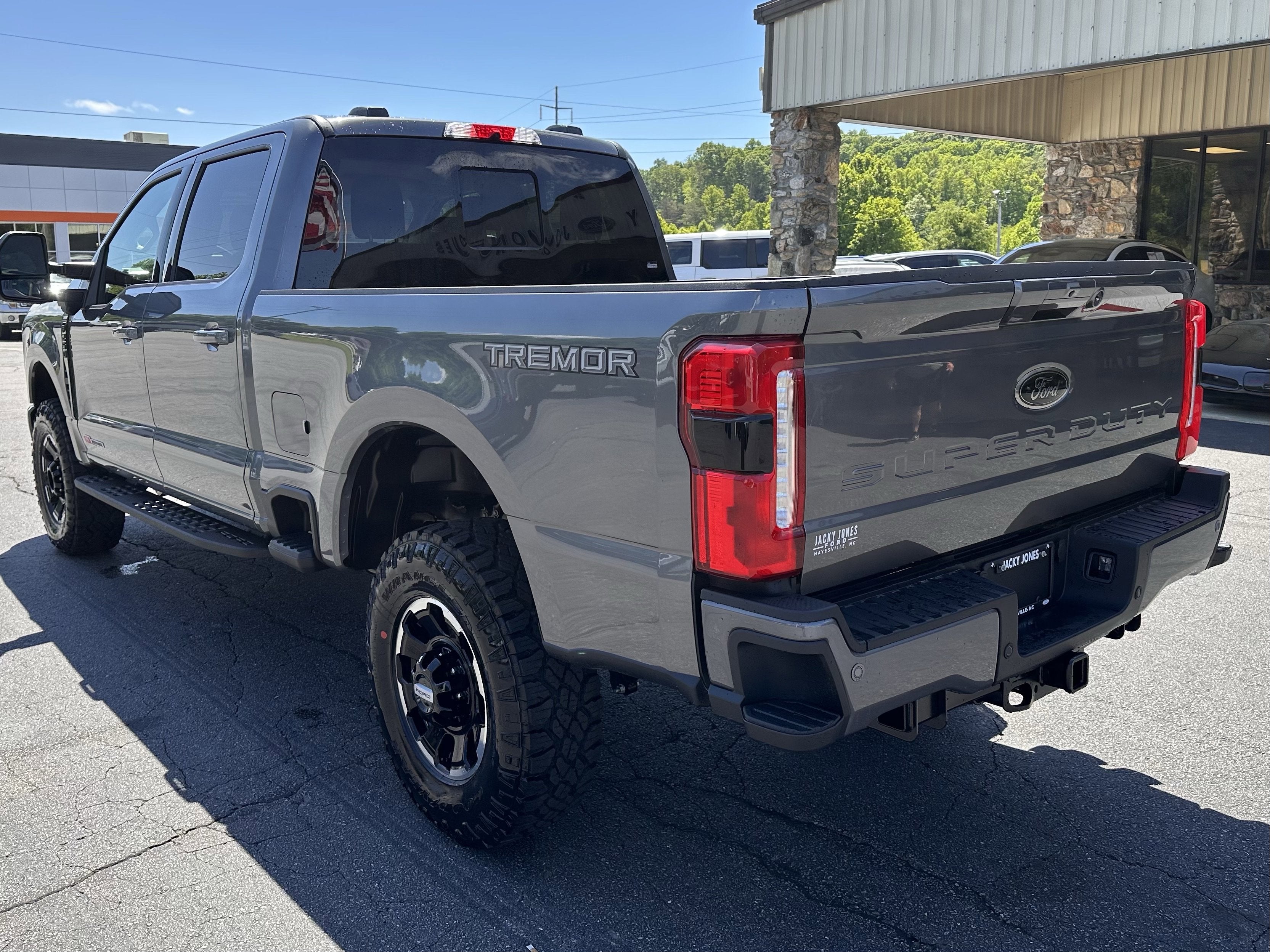 2026 Ford Super Duty F-250 Lariat Tremor