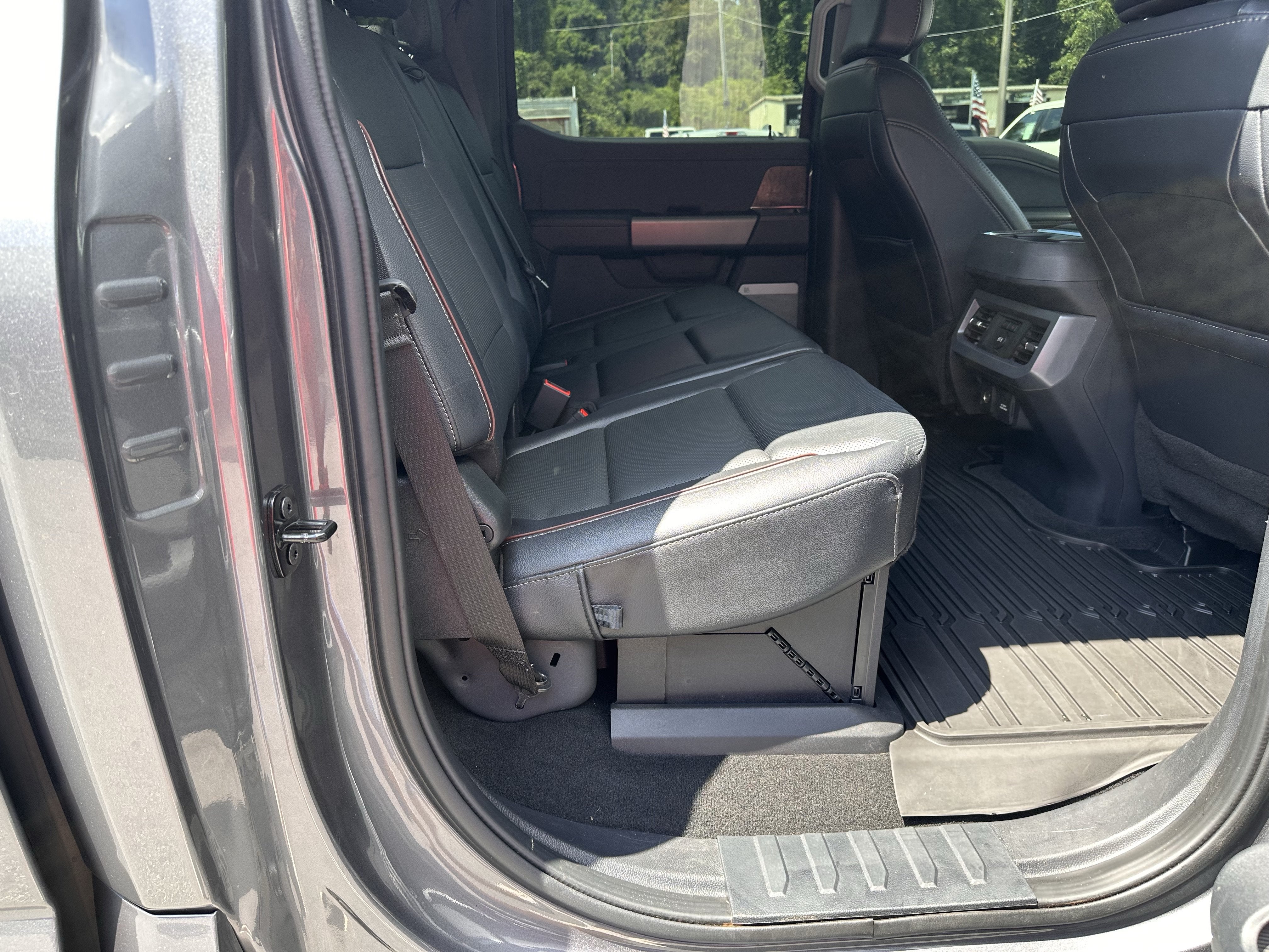 2024 Ford Super Duty F-250 Lariat Tremor