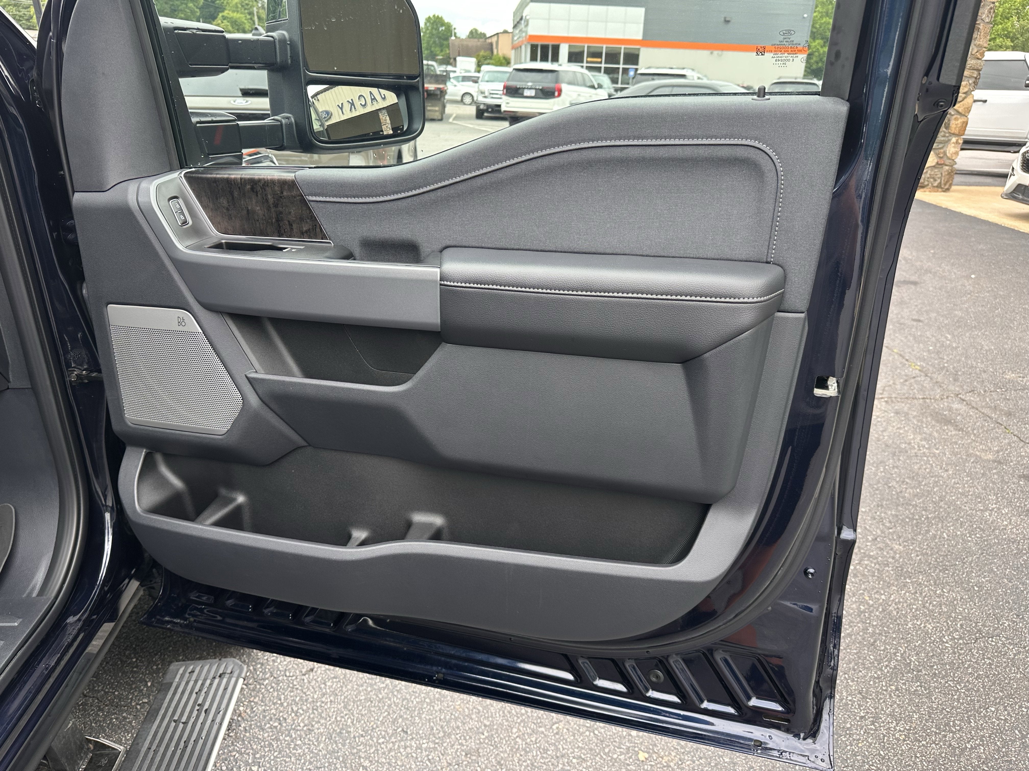 2024 Ford Super Duty F-250 LARIAT