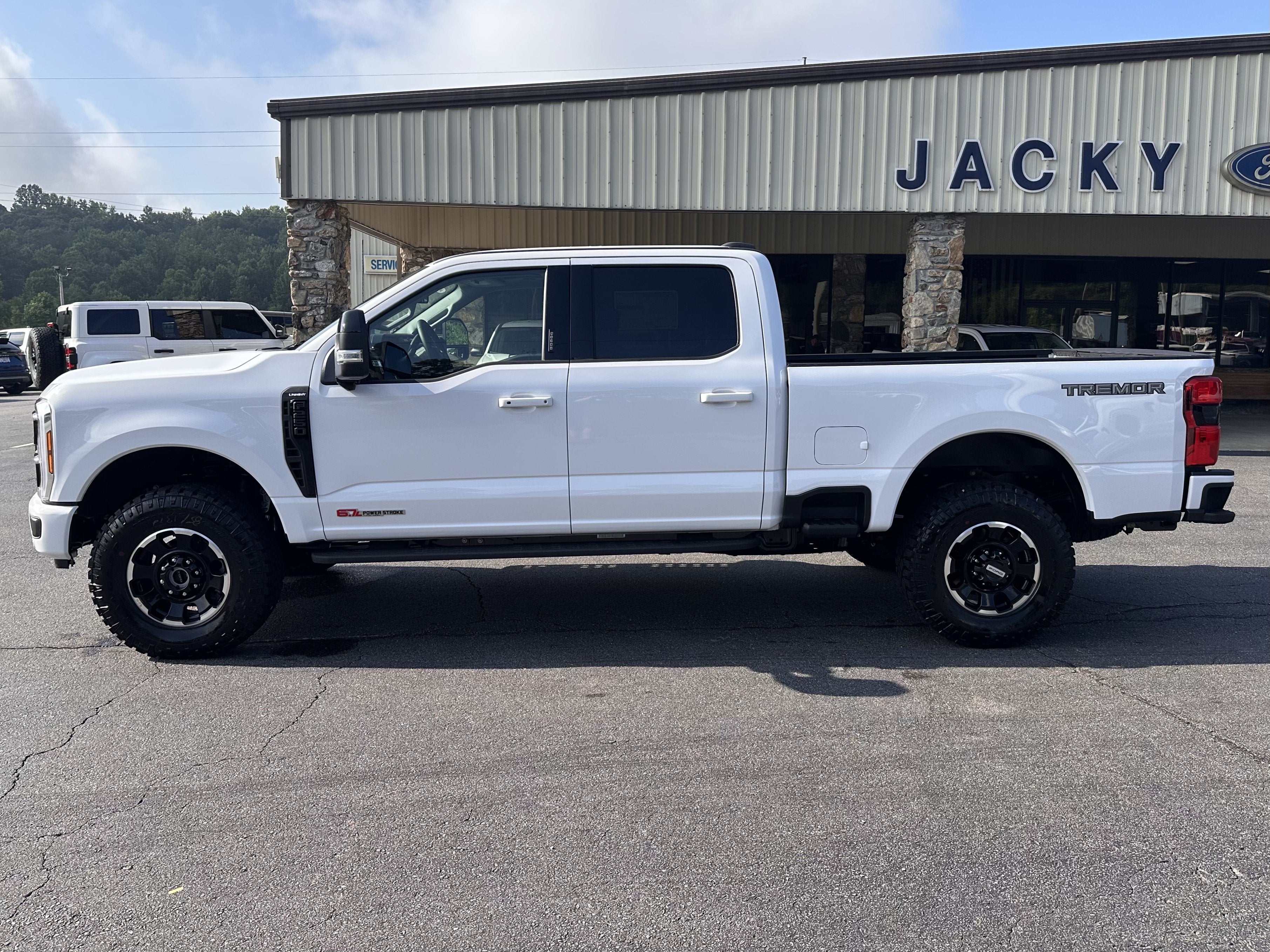 2026 Ford Super Duty F-250 Lariat Tremor