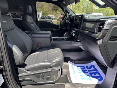 2025 Ford Super Duty F-250 Platinum