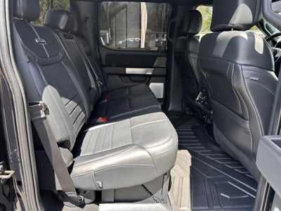 2025 Ford Super Duty F-250 Platinum