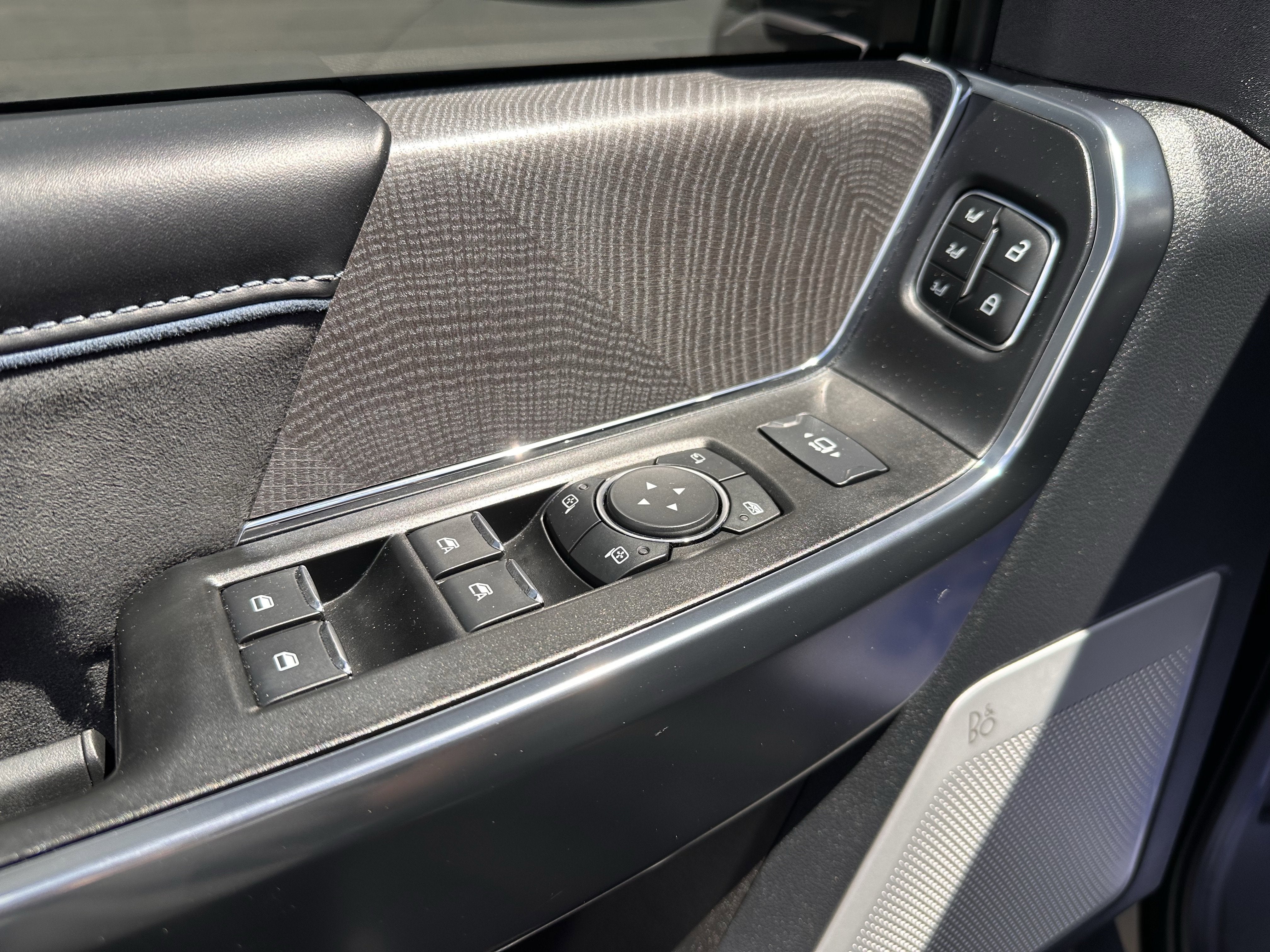 2025 Ford Super Duty F-250 Platinum