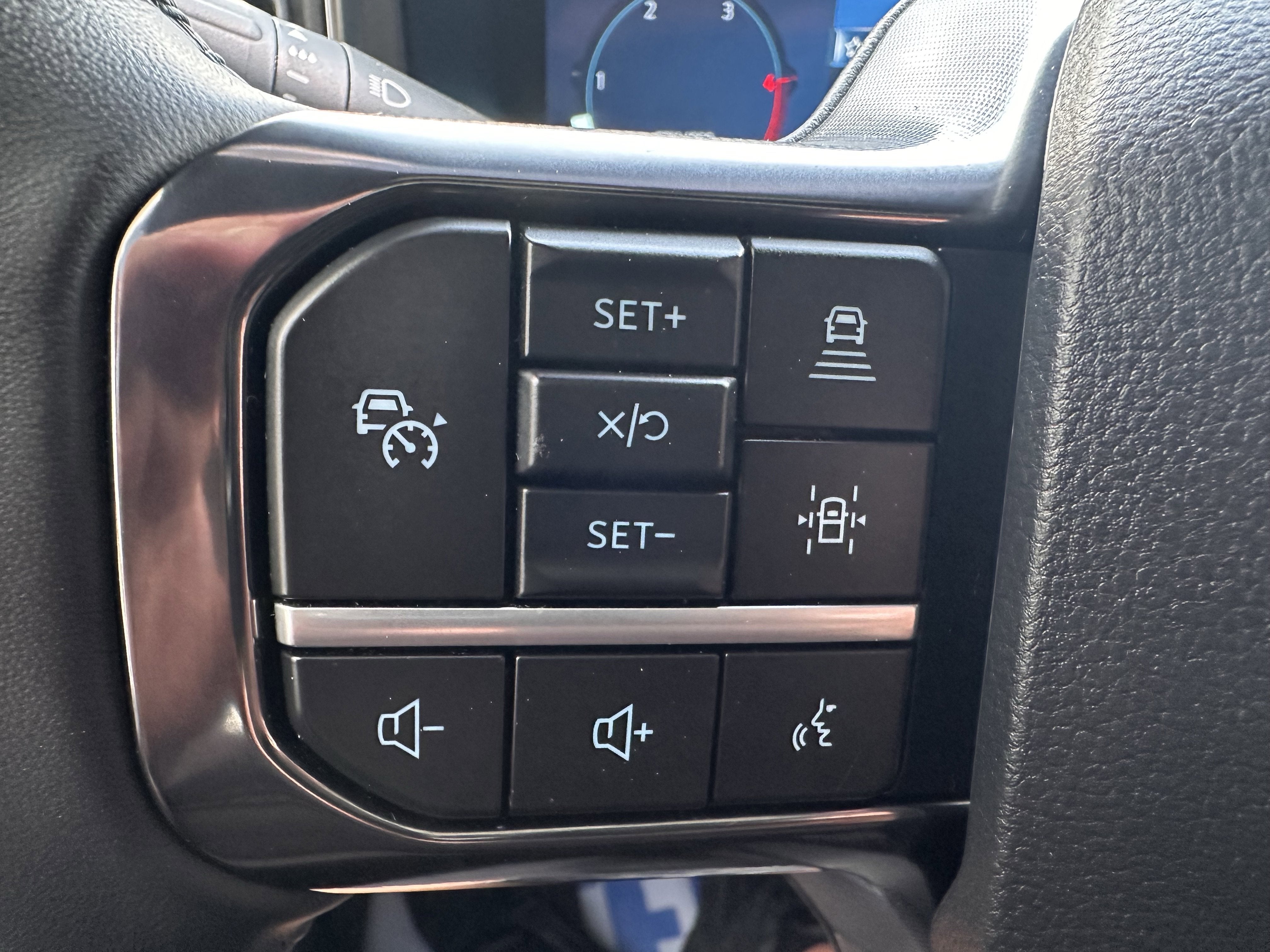 2025 Ford Super Duty F-250 Platinum