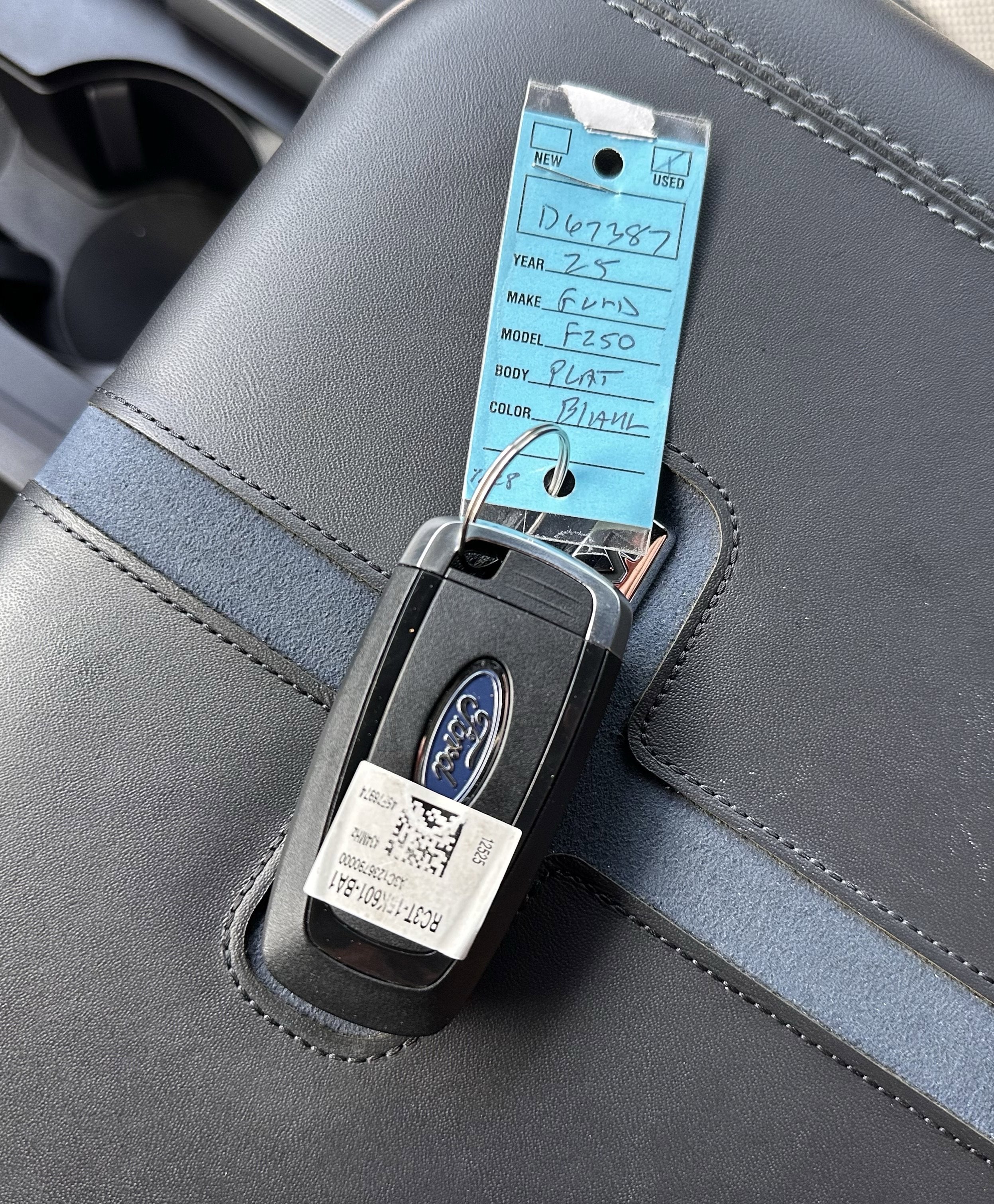 2025 Ford Super Duty F-250 Platinum