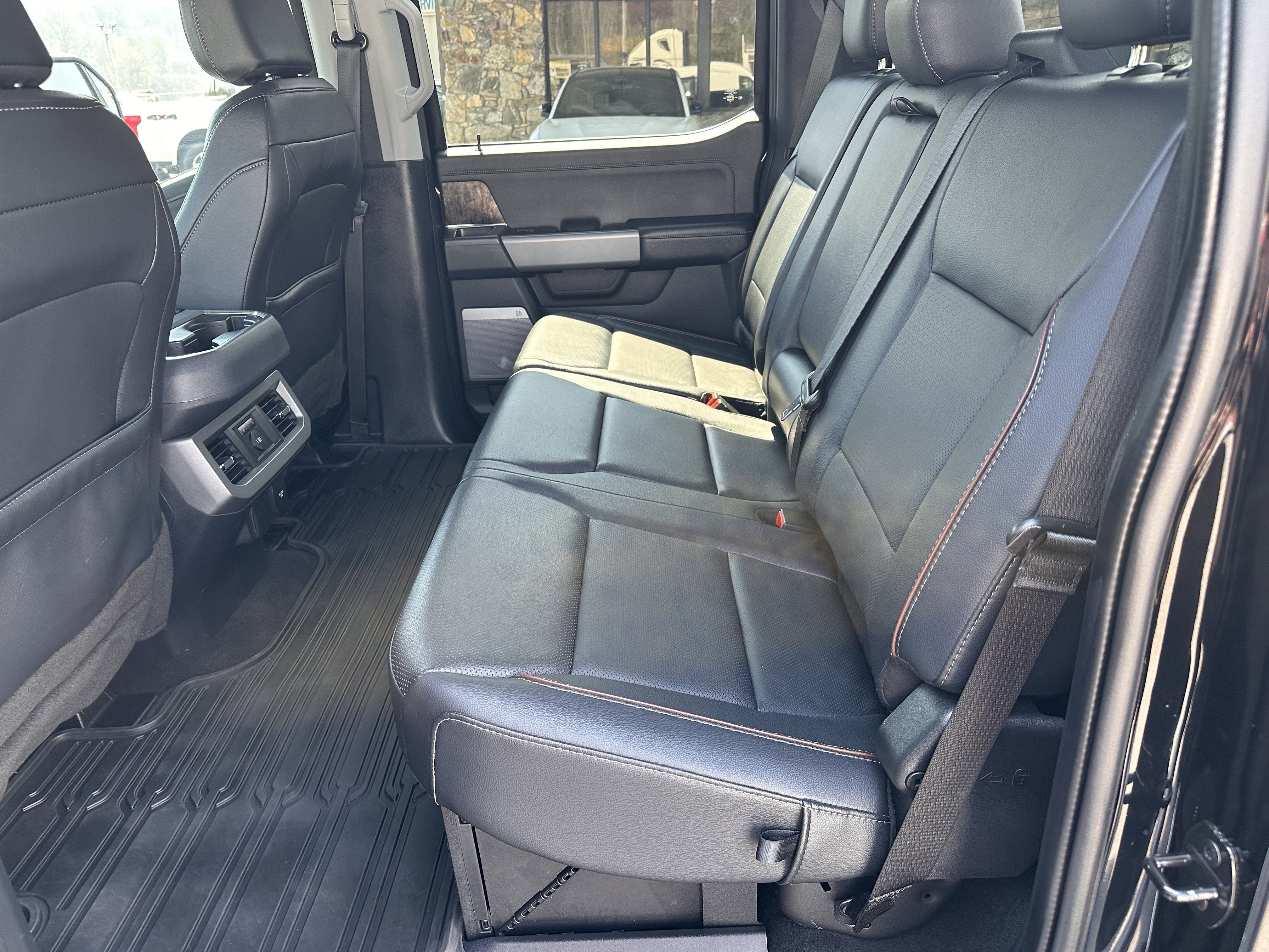 2023 Ford Super Duty F-250 LARIAT