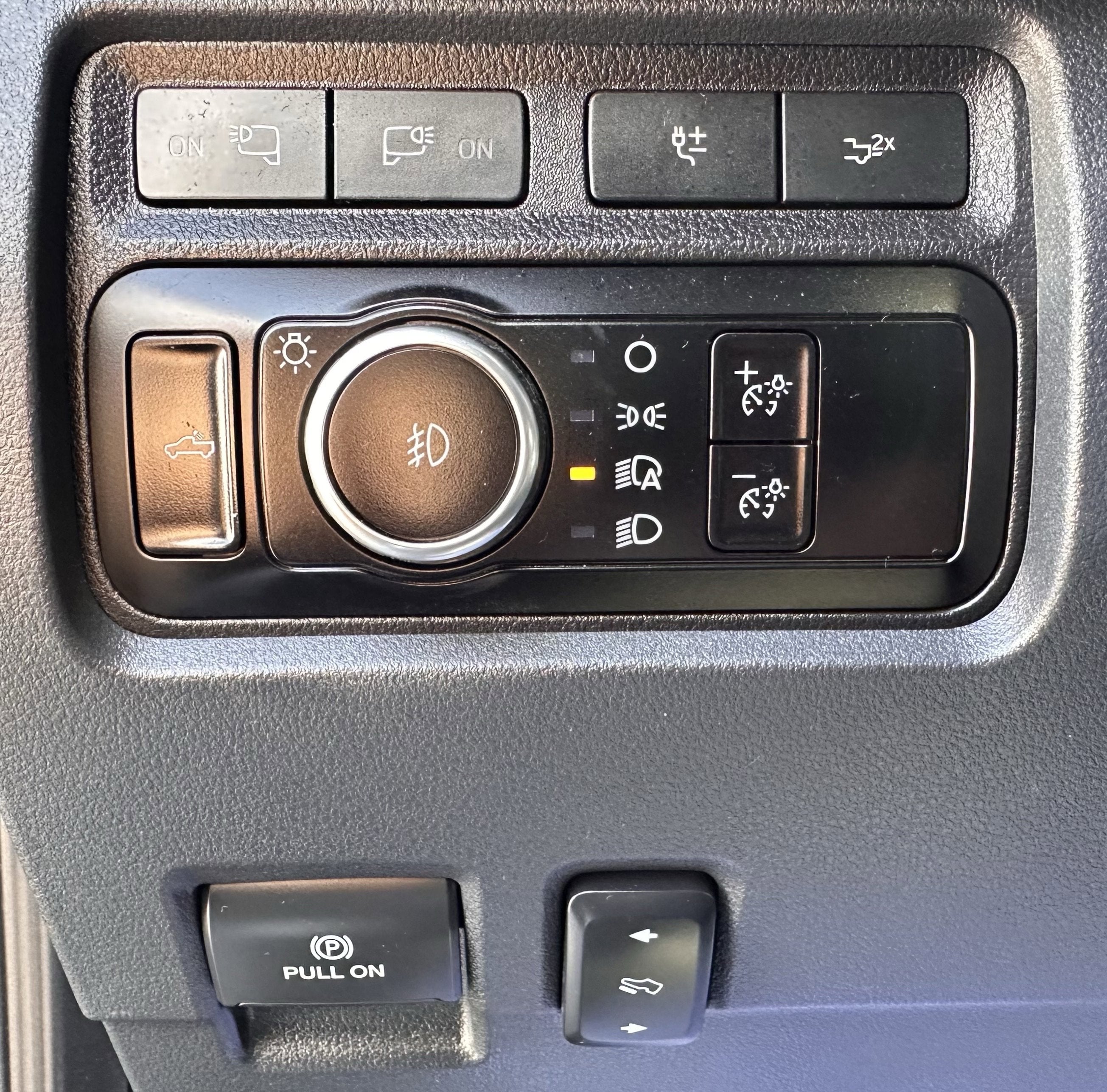 2023 Ford Super Duty F-250 LARIAT