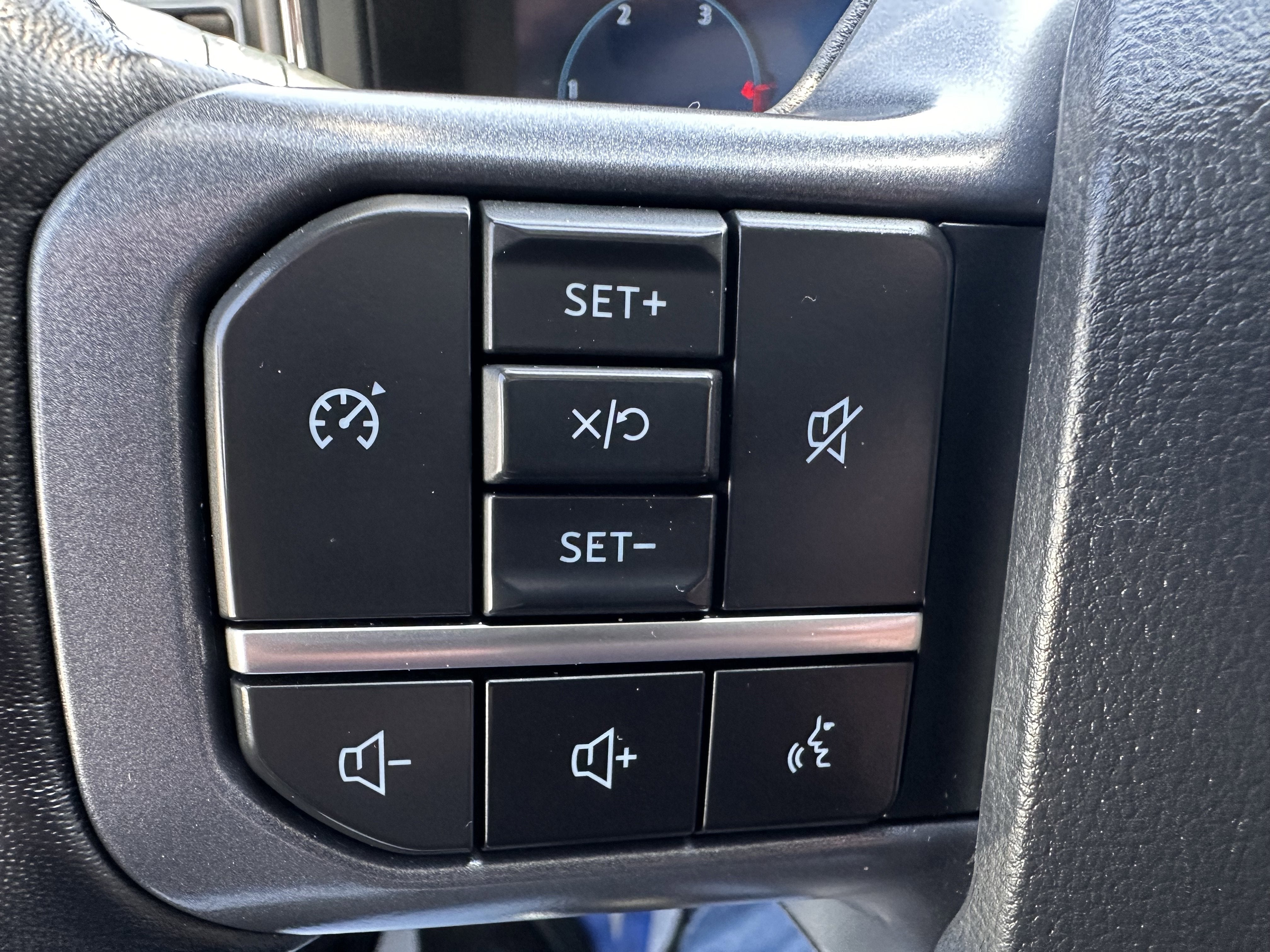 2023 Ford Super Duty F-250 LARIAT