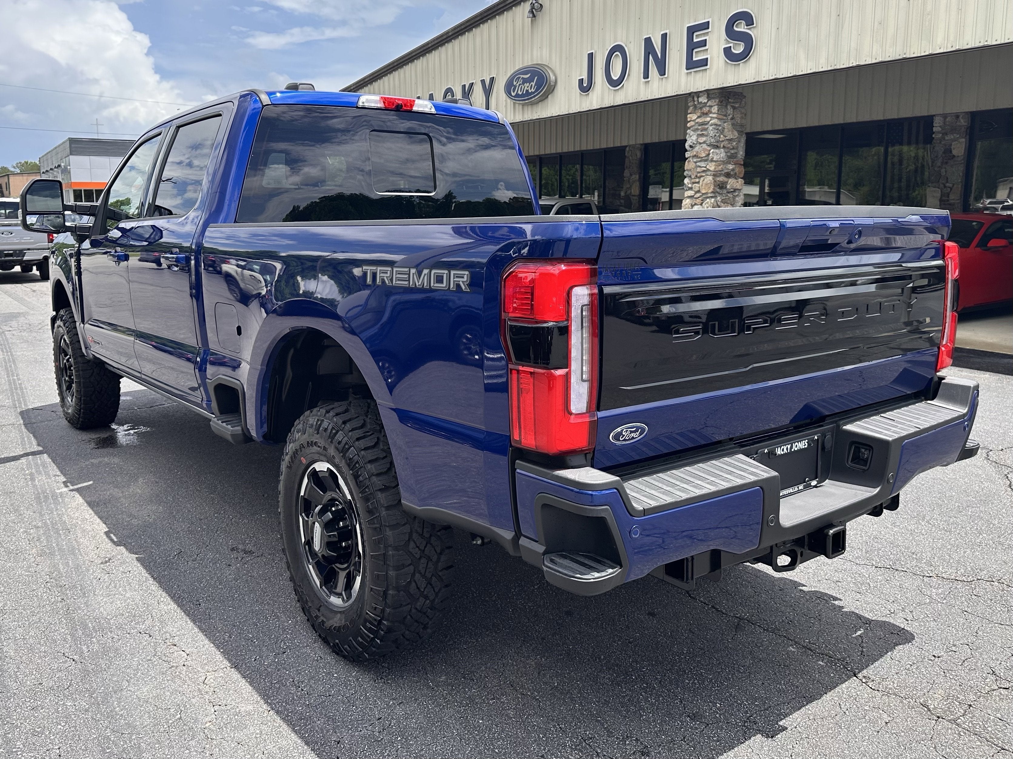 2026 Ford Super Duty F-250 Platinum Tremor