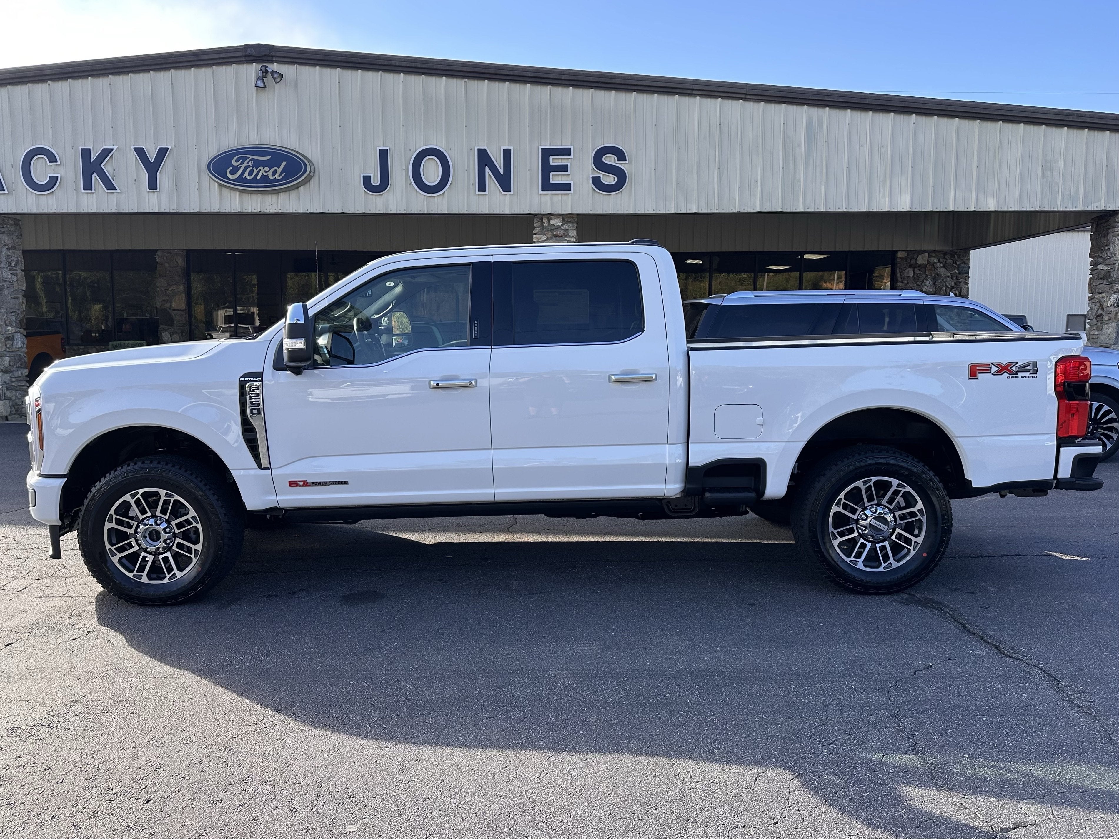 2027 Ford Super Duty F-250 Platinum