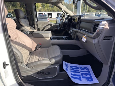 2027 Ford Super Duty F-250 Platinum