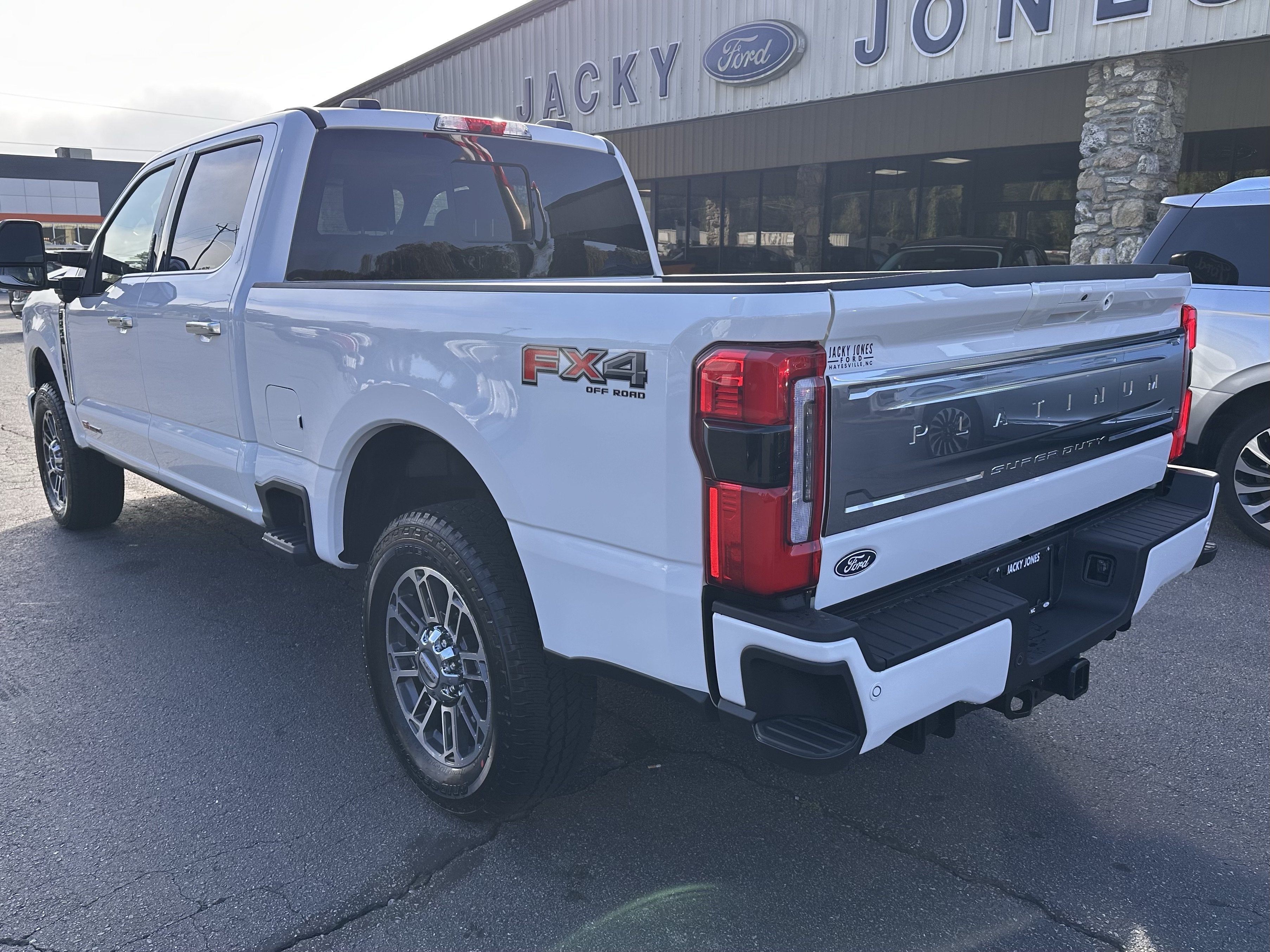 2027 Ford Super Duty F-250 Platinum
