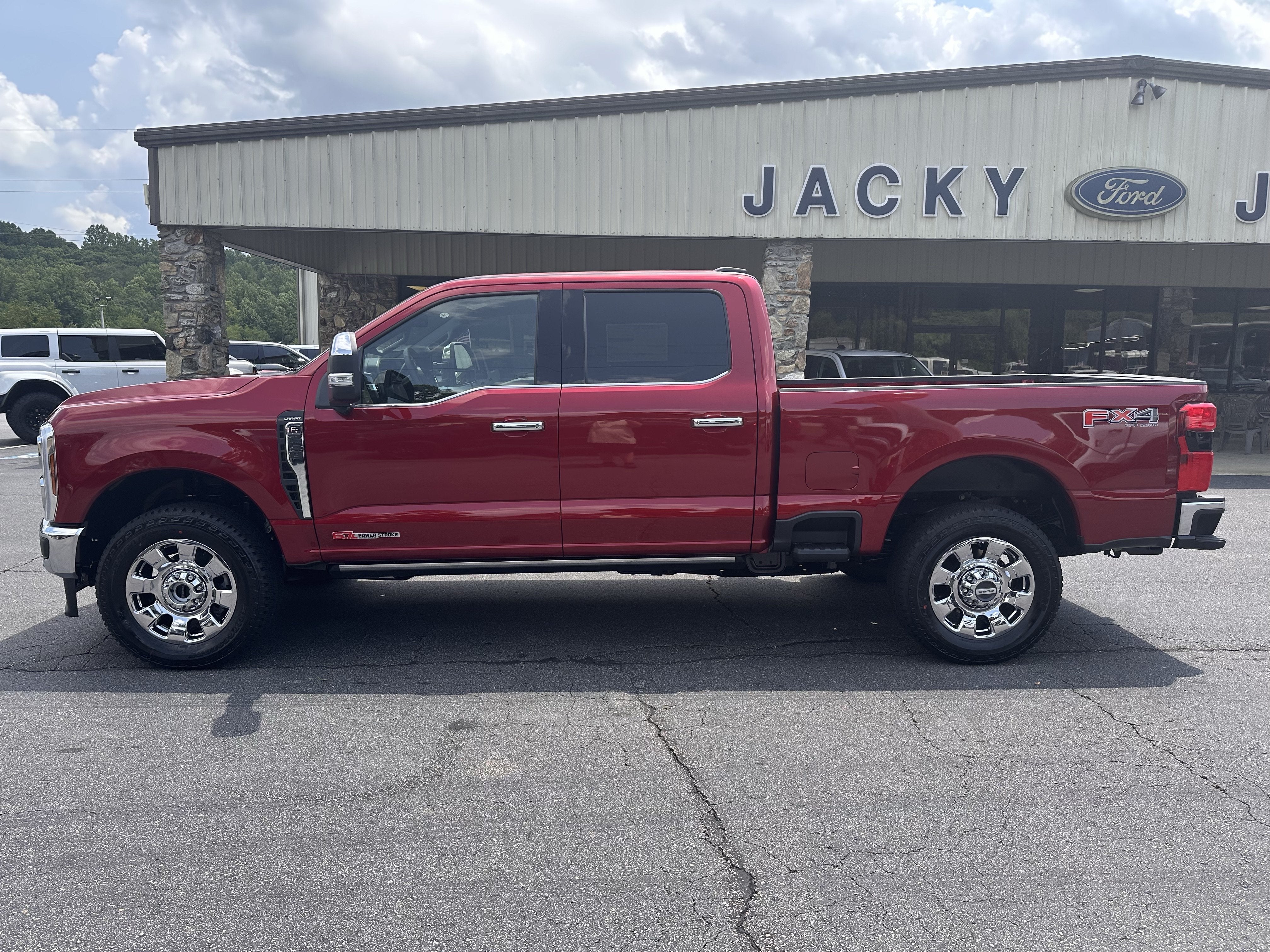 2026 Ford Super Duty F-250 LARIAT