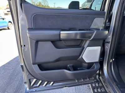 2025 Ford Super Duty F-250 Platinum