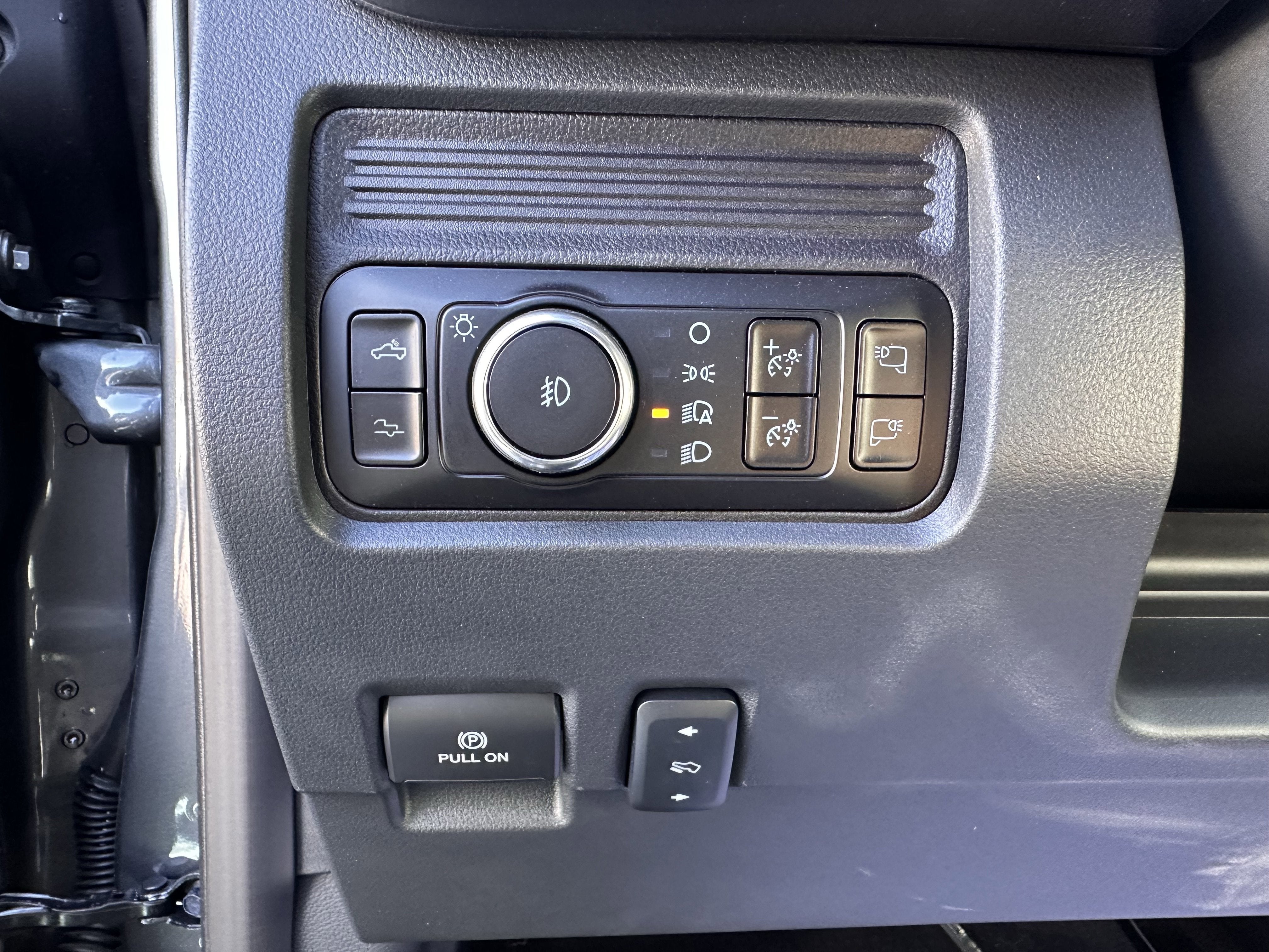 2025 Ford Super Duty F-250 Platinum