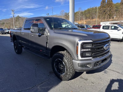 2025 Ford Super Duty F-250 Platinum