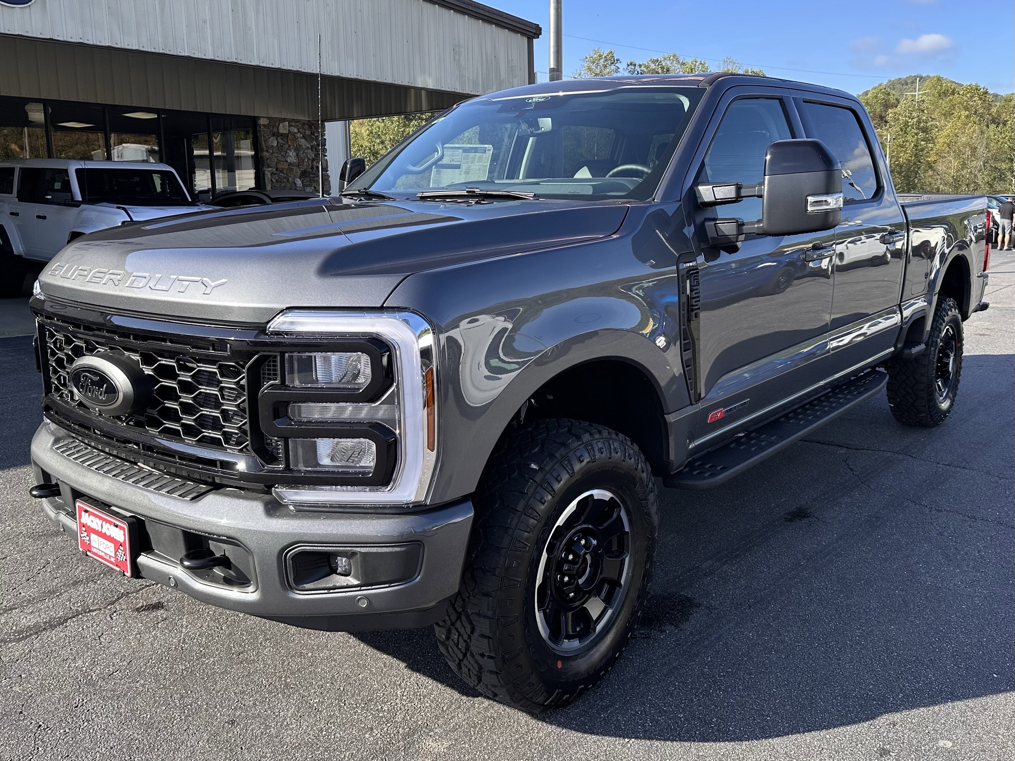 2026 Ford Super Duty F-250 Lariat Tremor