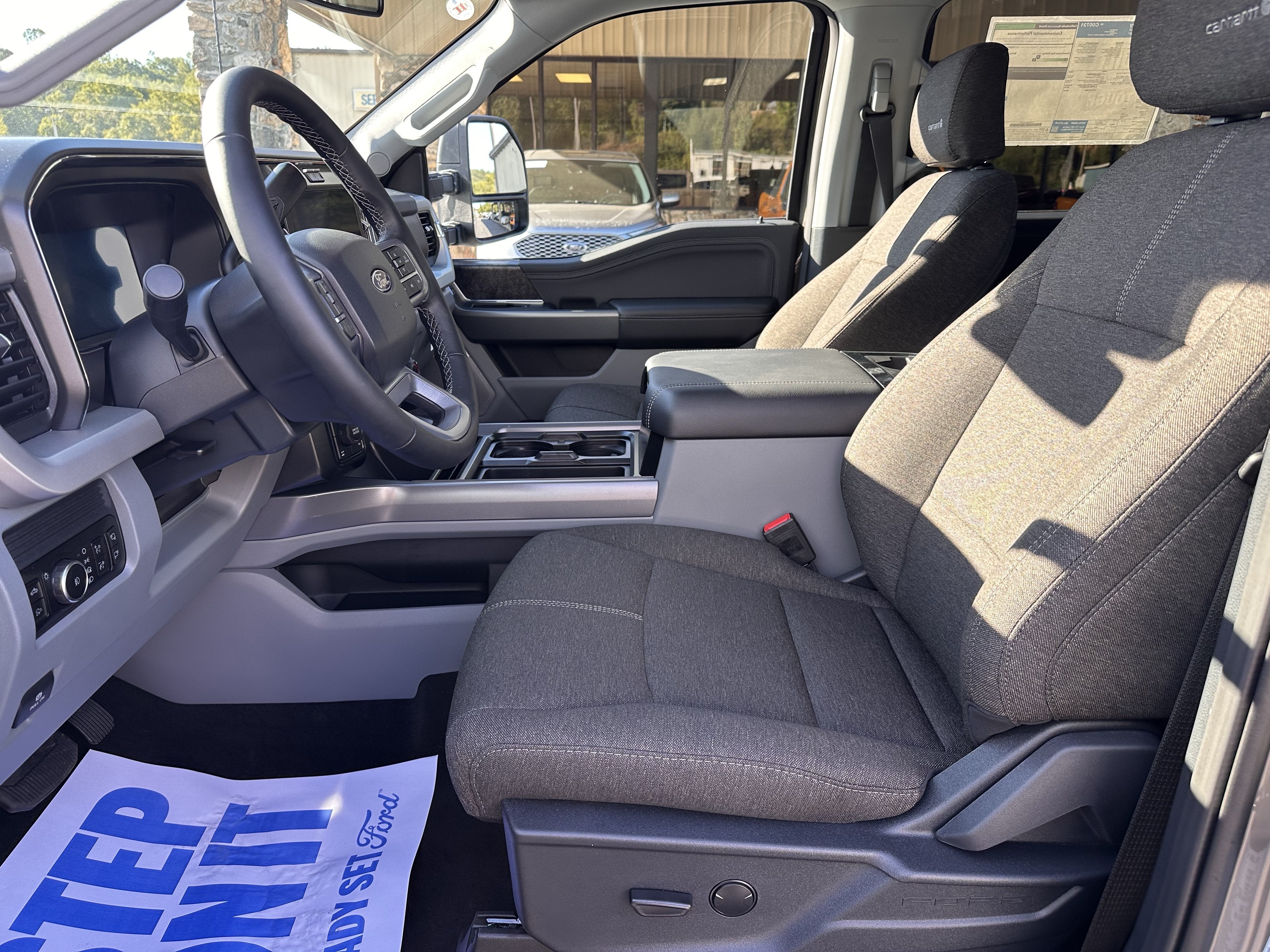 2027 Ford Super Duty F-250 XLT Carhartt