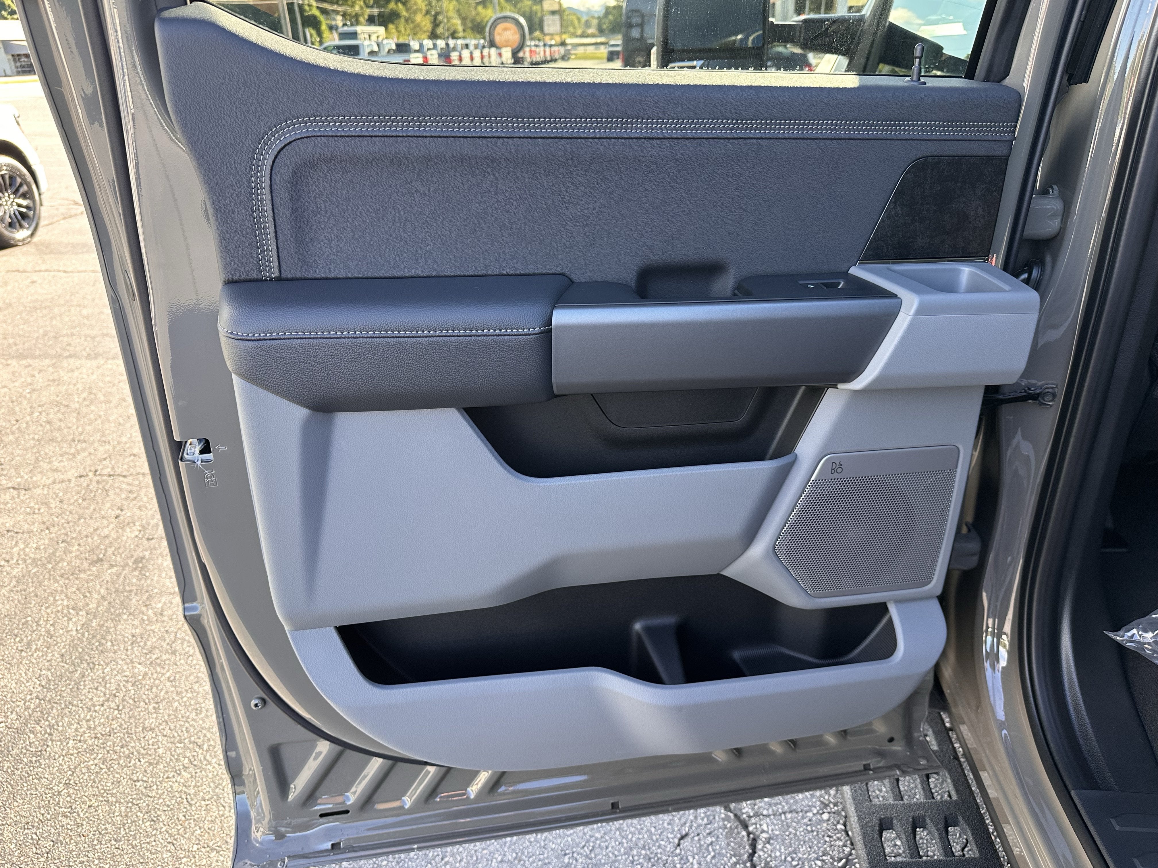2027 Ford Super Duty F-250 XLT Carhartt