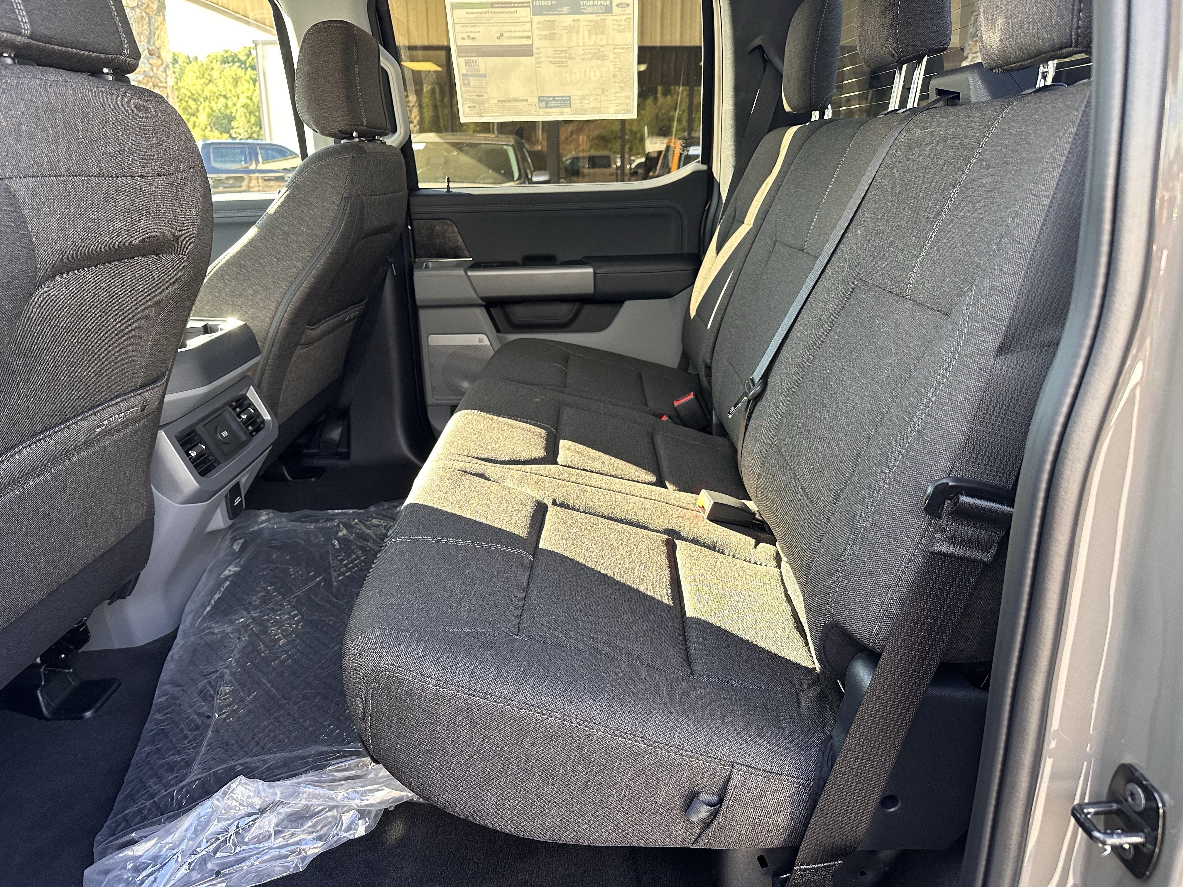 2027 Ford Super Duty F-250 XLT Carhartt