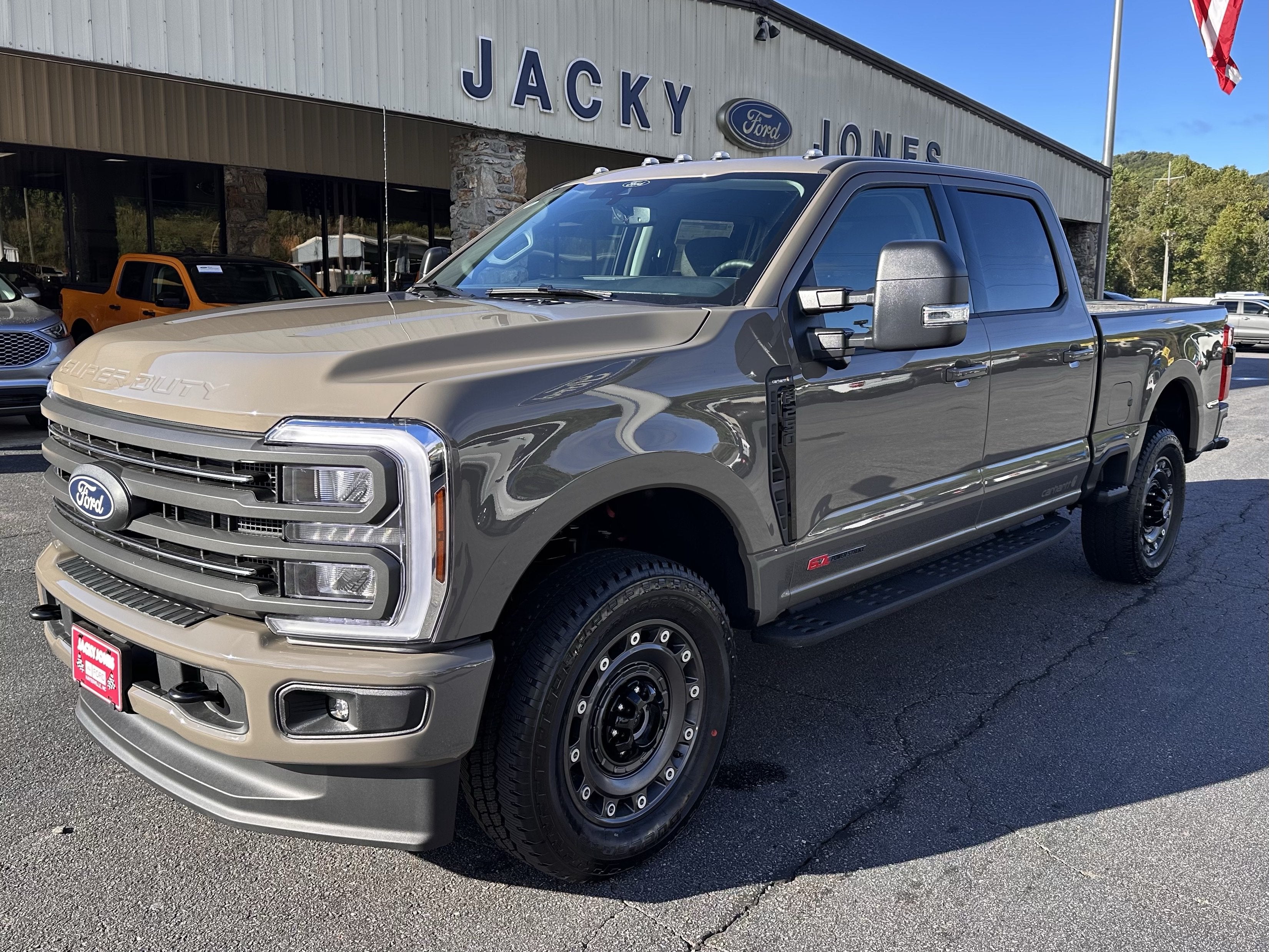 2027 Ford Super Duty F-250 XLT Carhartt