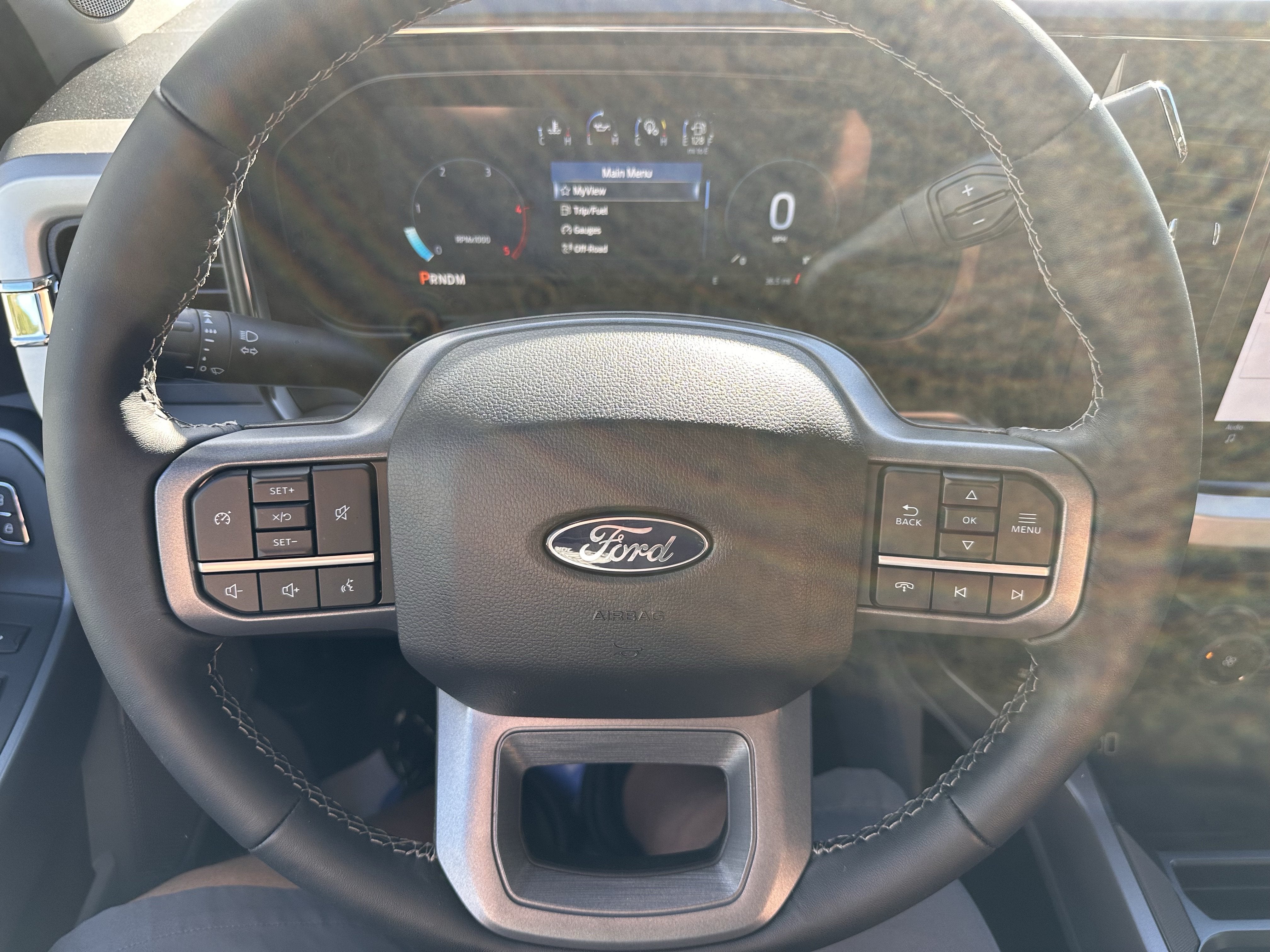 2027 Ford Super Duty F-250 XLT Carhartt