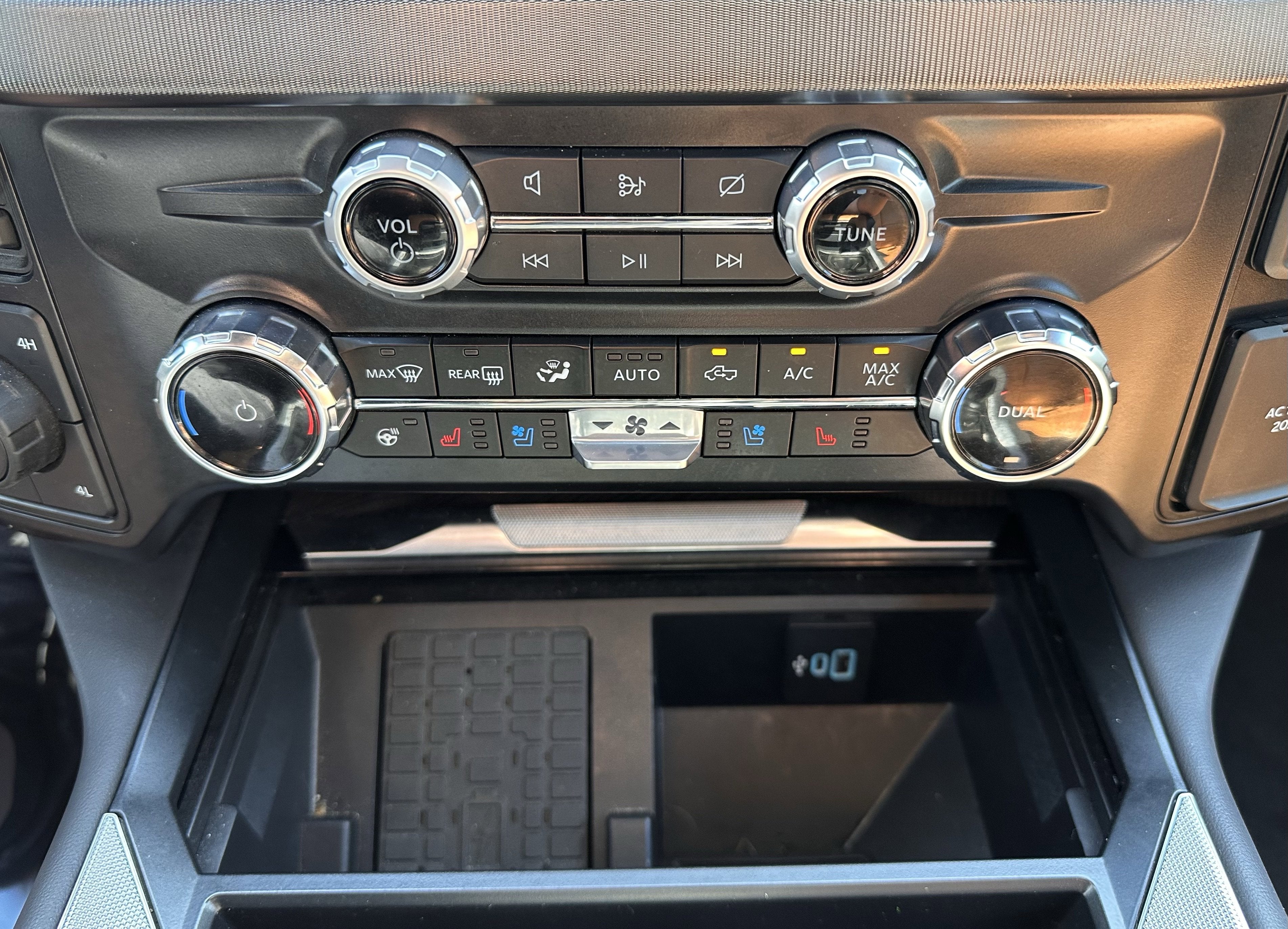 2024 Ford Super Duty F-250 Platinum