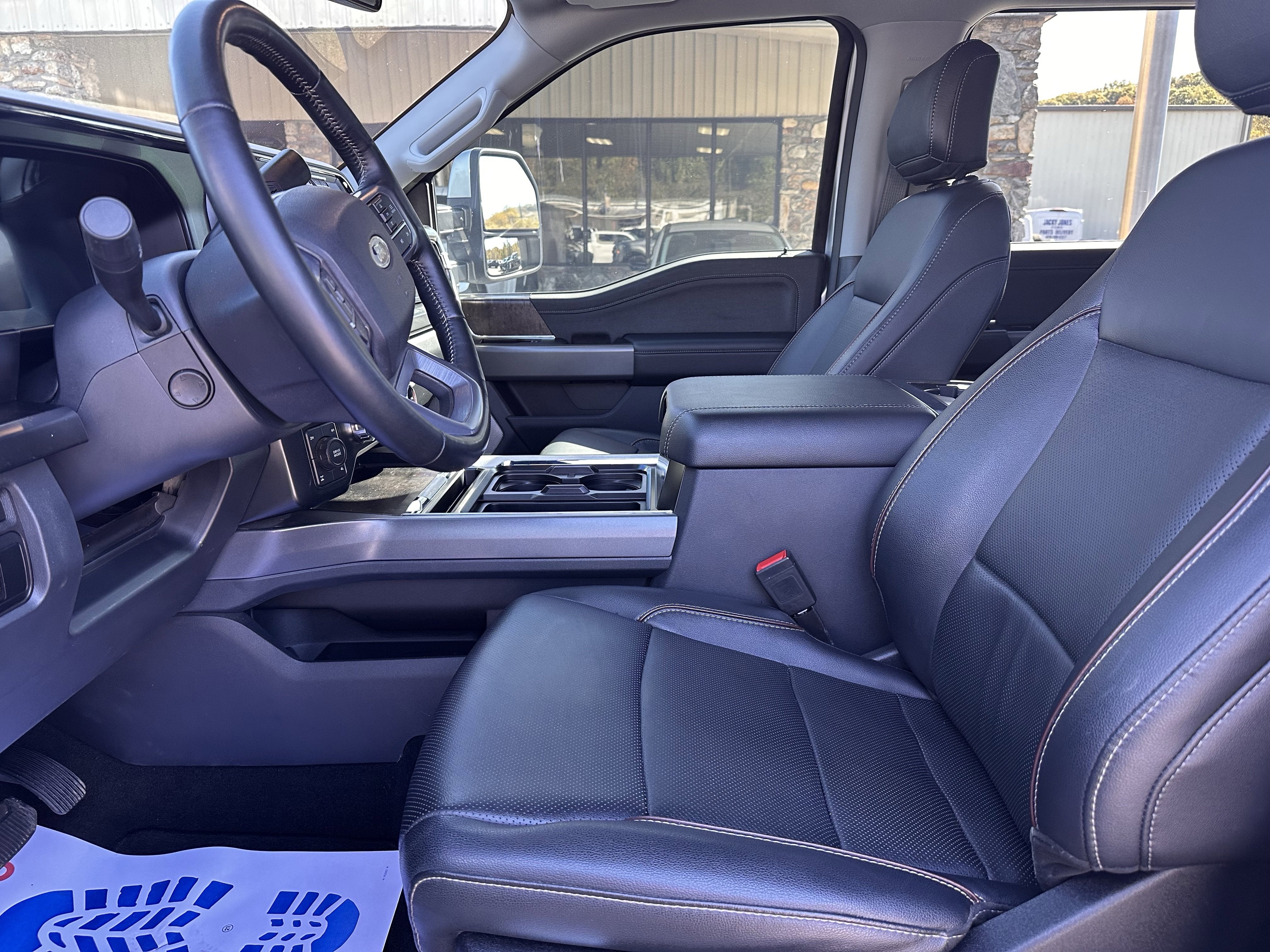 2023 Ford Super Duty F-250 LARIAT