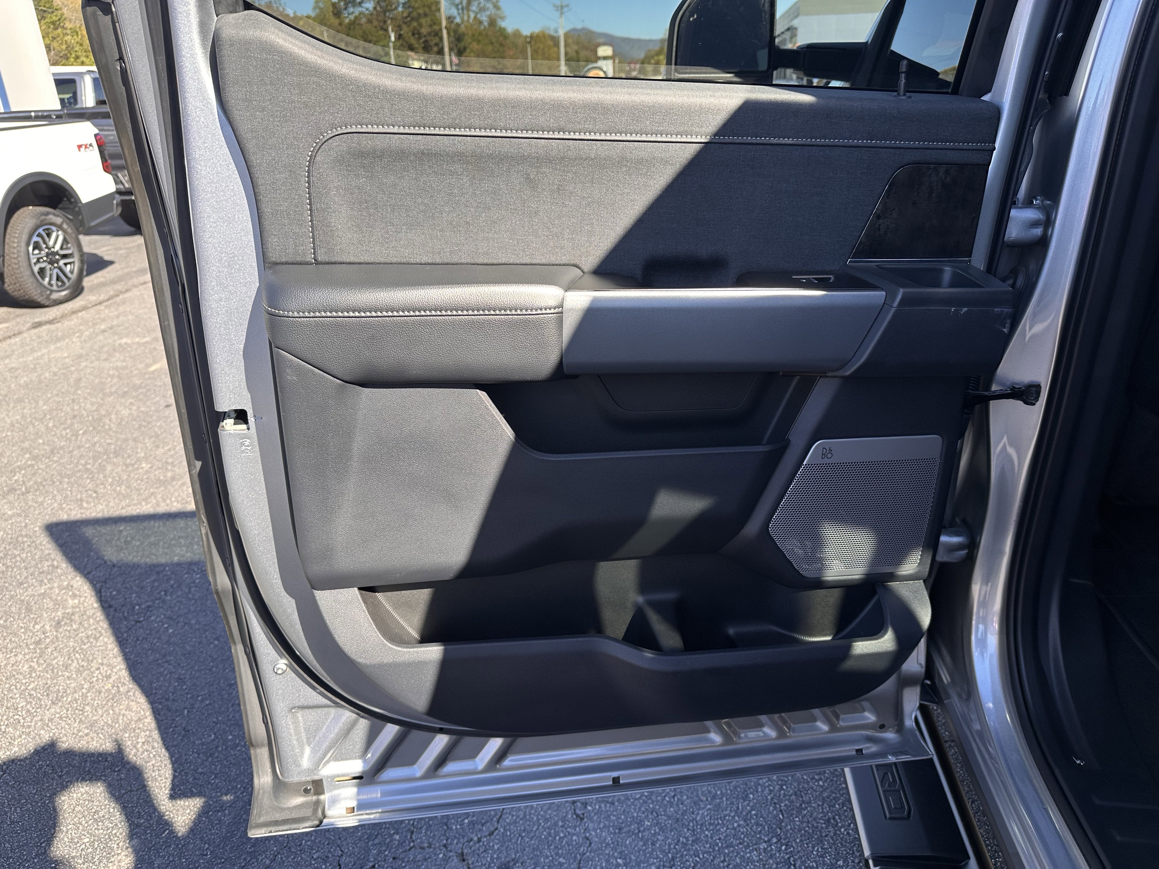 2023 Ford Super Duty F-250 LARIAT