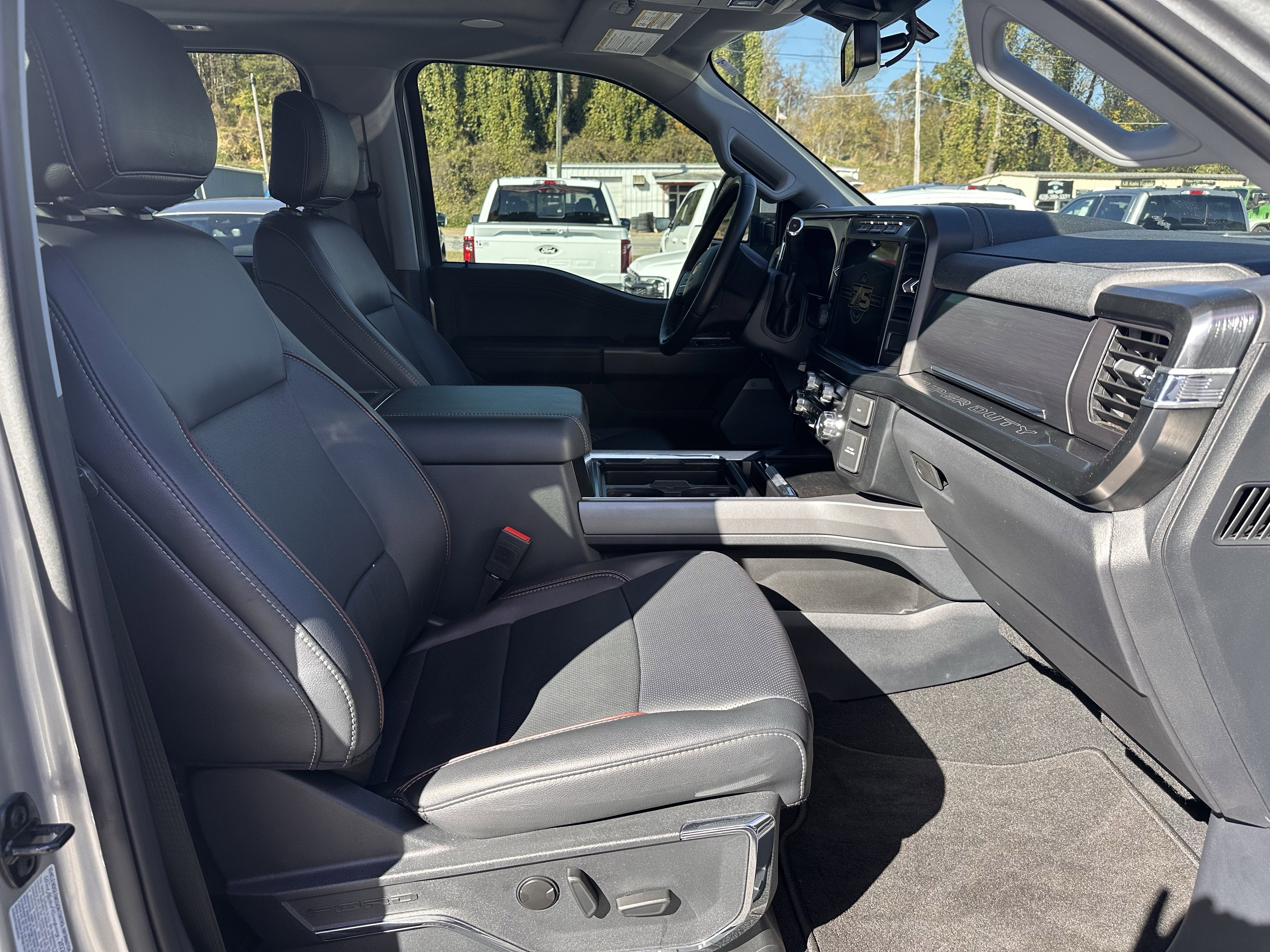 2023 Ford Super Duty F-250 LARIAT