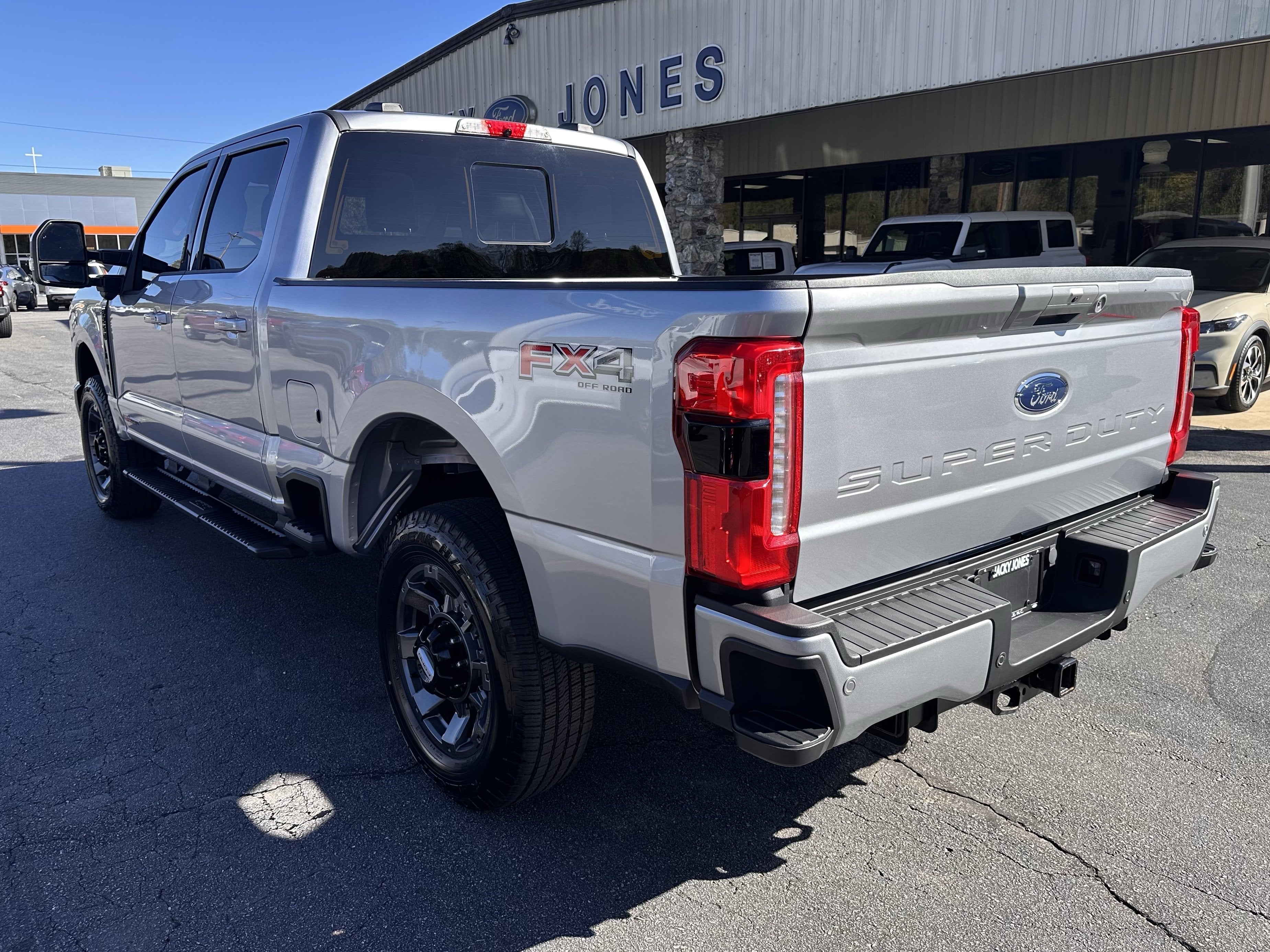 2023 Ford Super Duty F-250 LARIAT