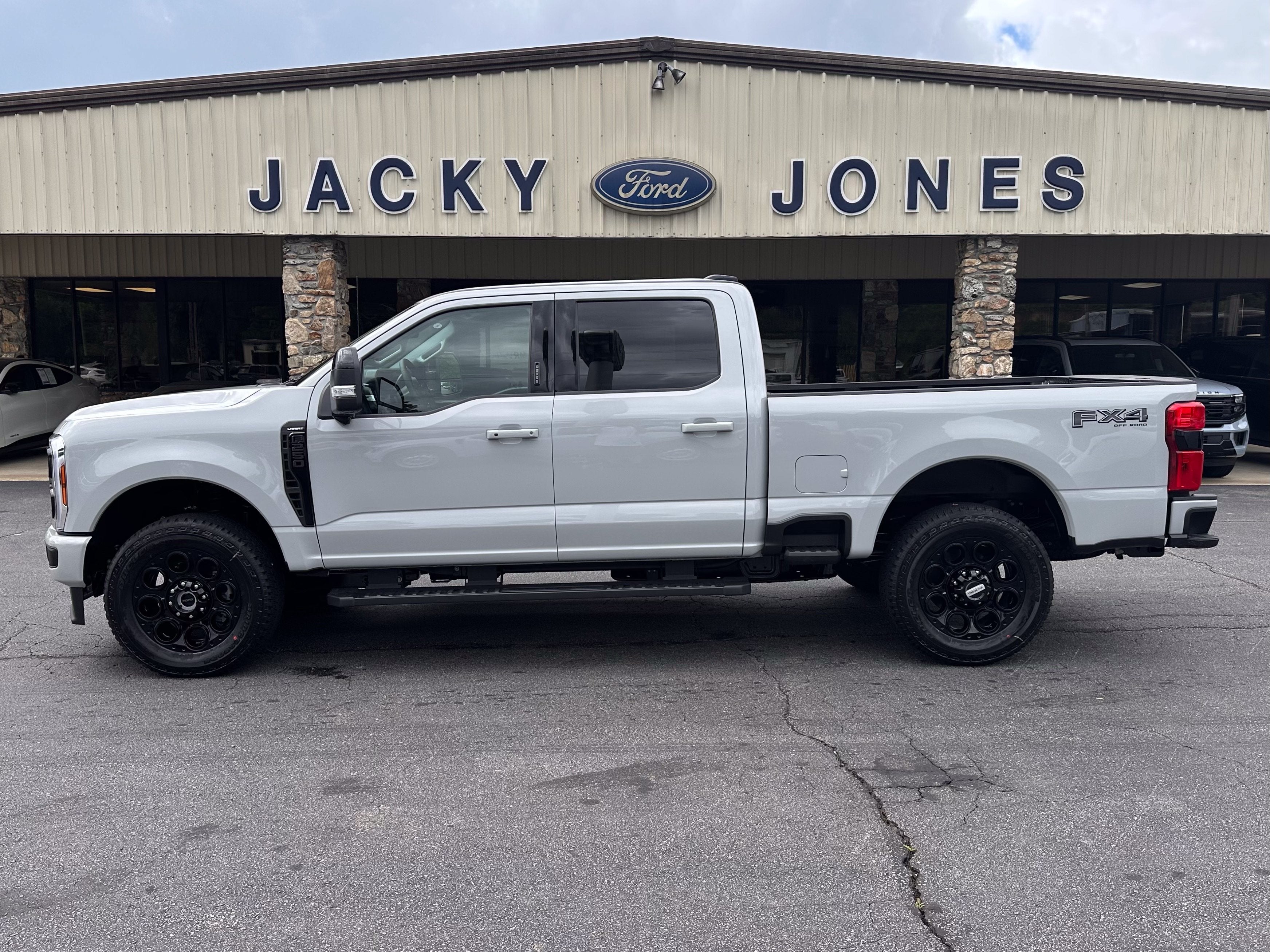 2026 Ford Super Duty F-250 LARIAT