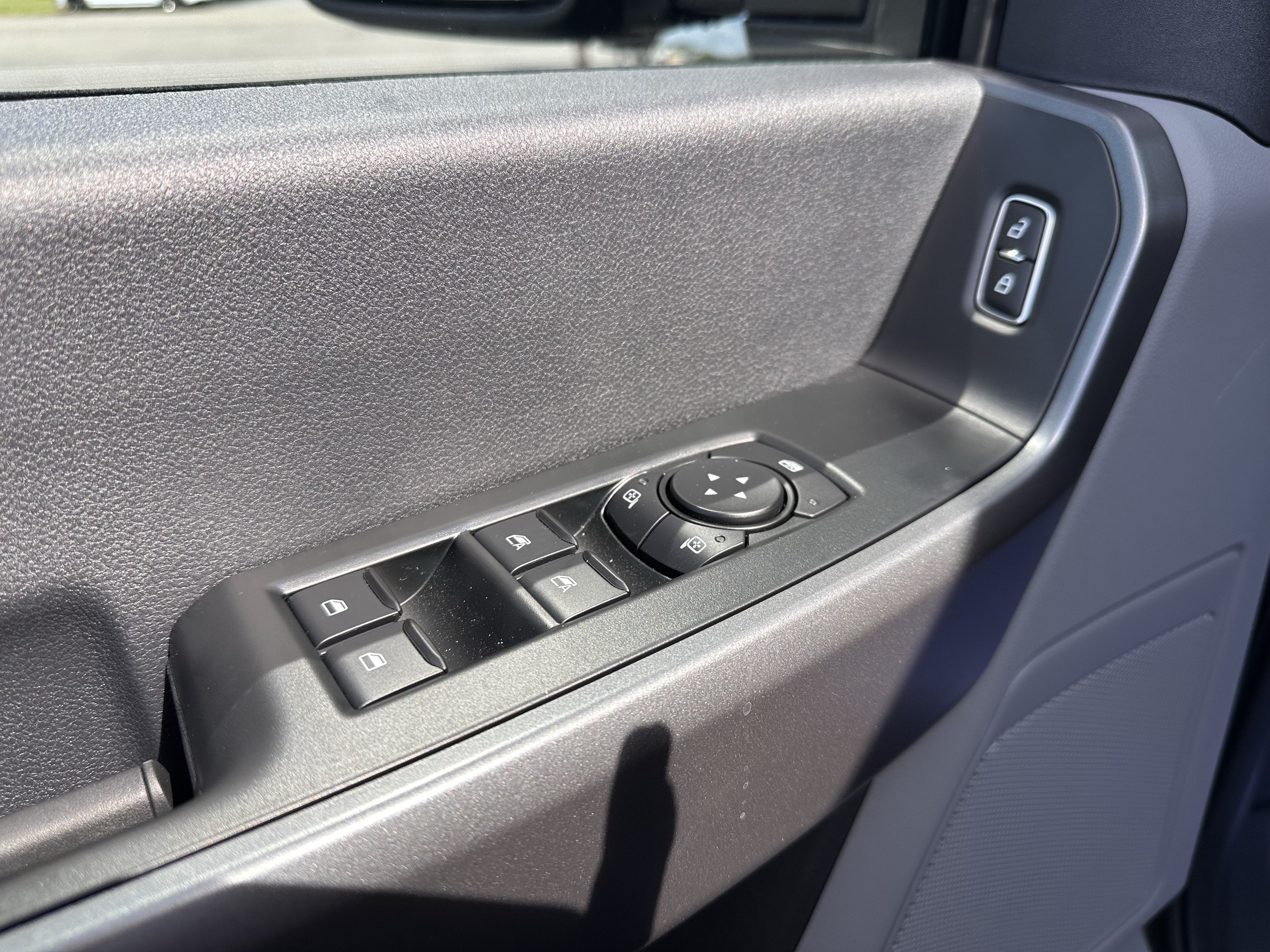 2027 Ford Super Duty F-250 XLT Tremor