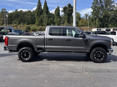 2027 Ford Super Duty F-250 XLT Tremor