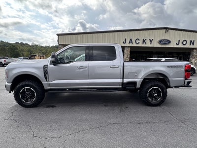 2027 Ford Super Duty F-250 LARIAT