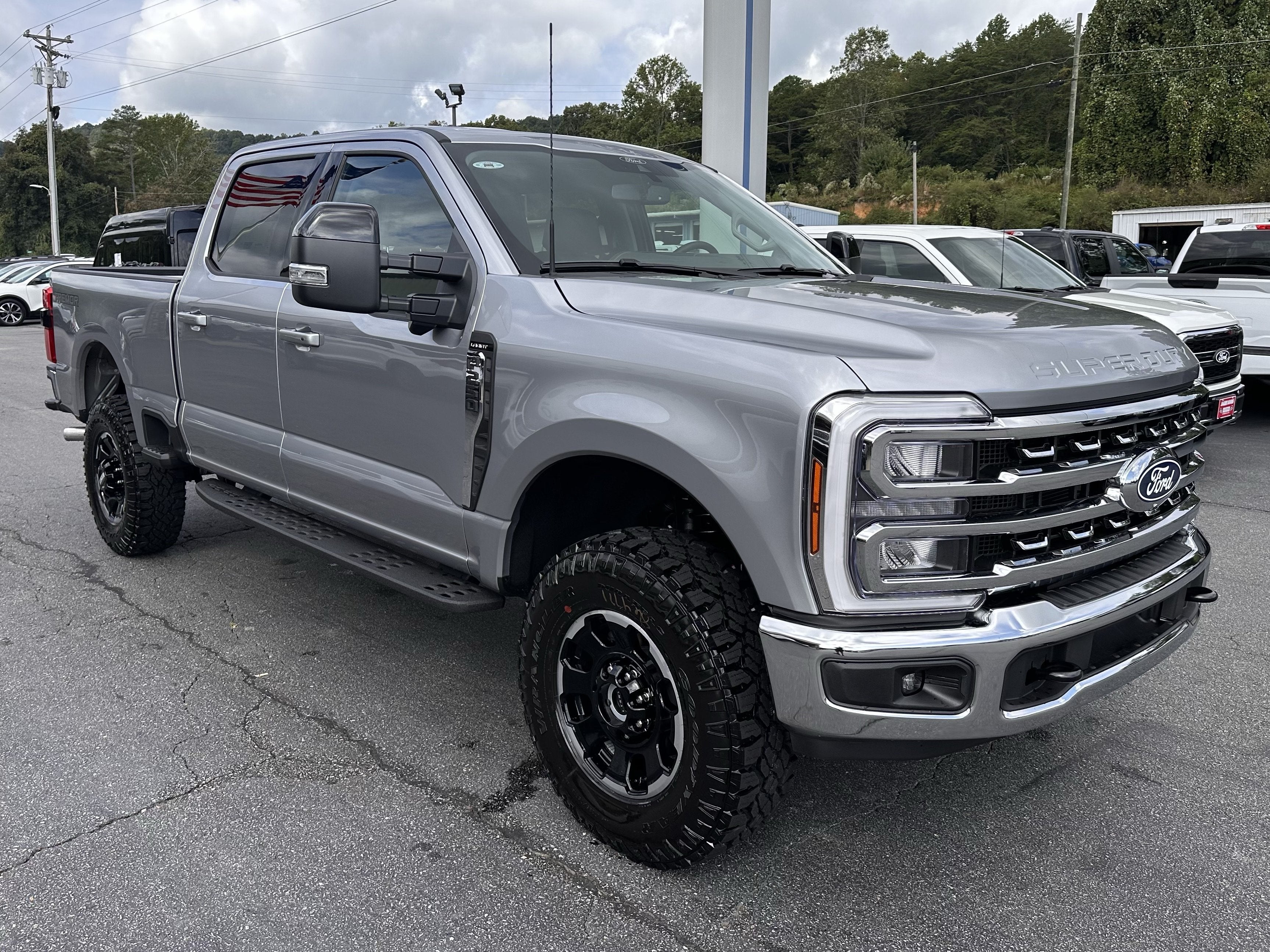 2027 Ford Super Duty F-250 LARIAT