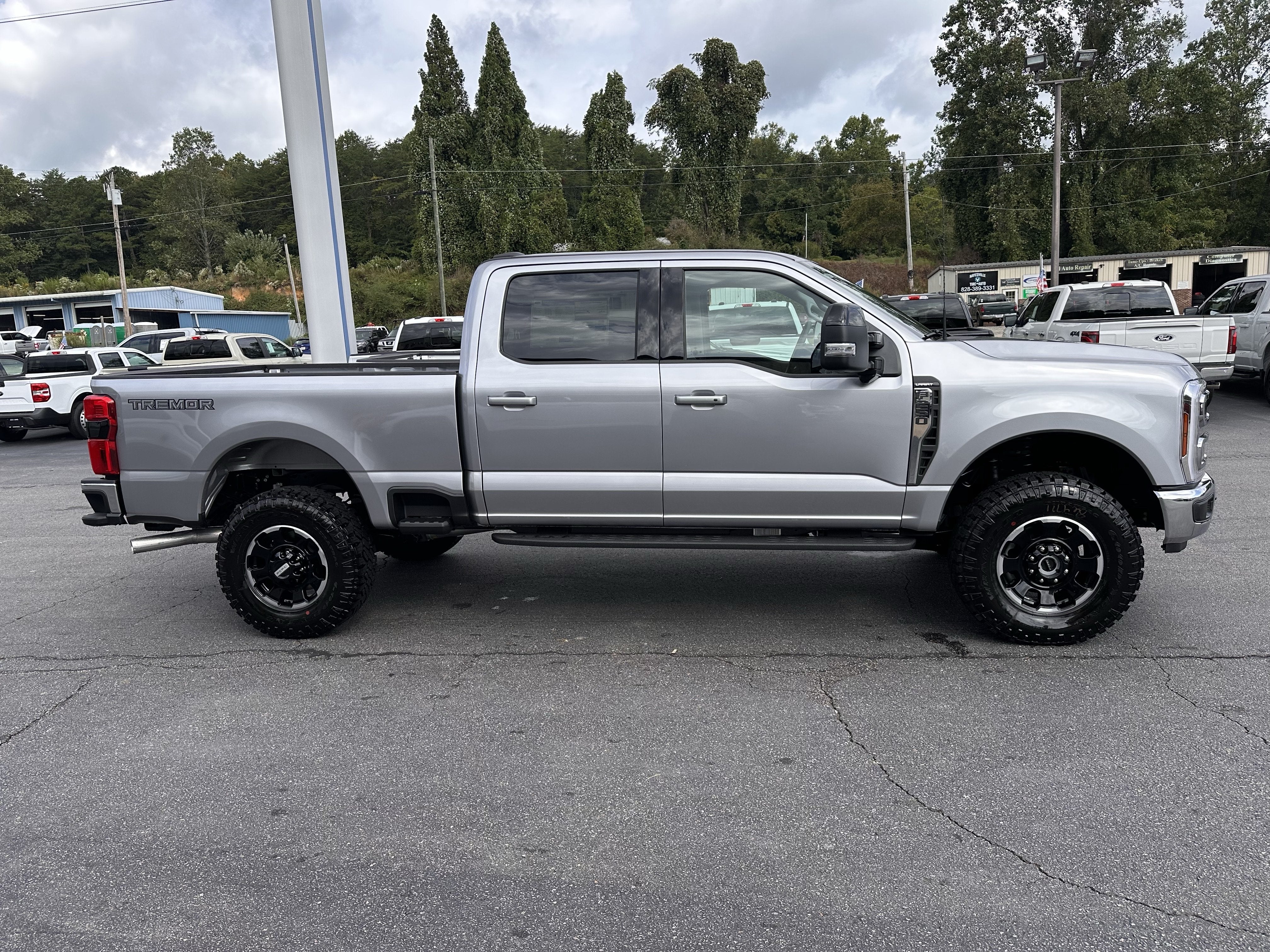 2027 Ford Super Duty F-250 LARIAT