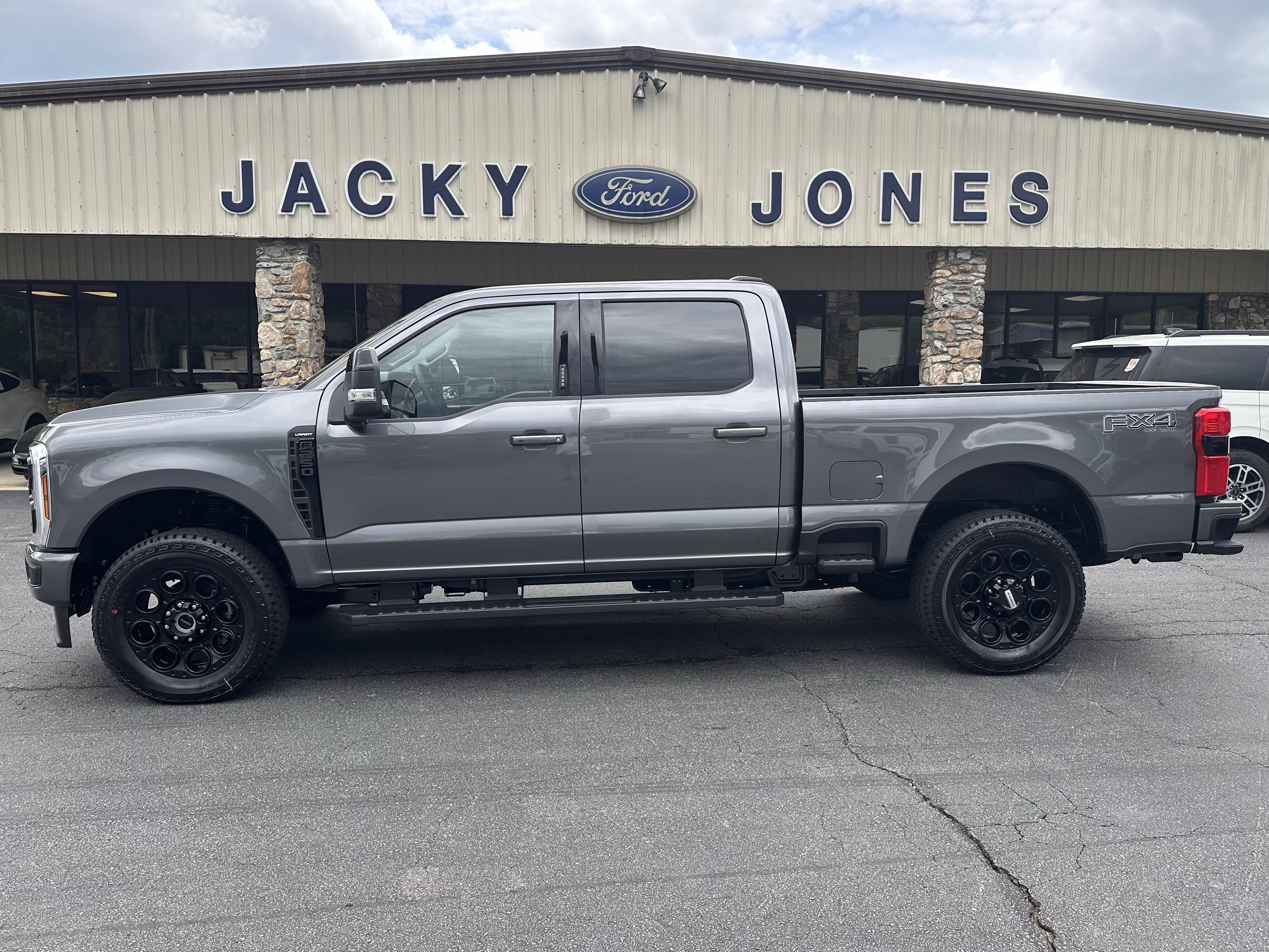 2026 Ford Super Duty F-250 LARIAT