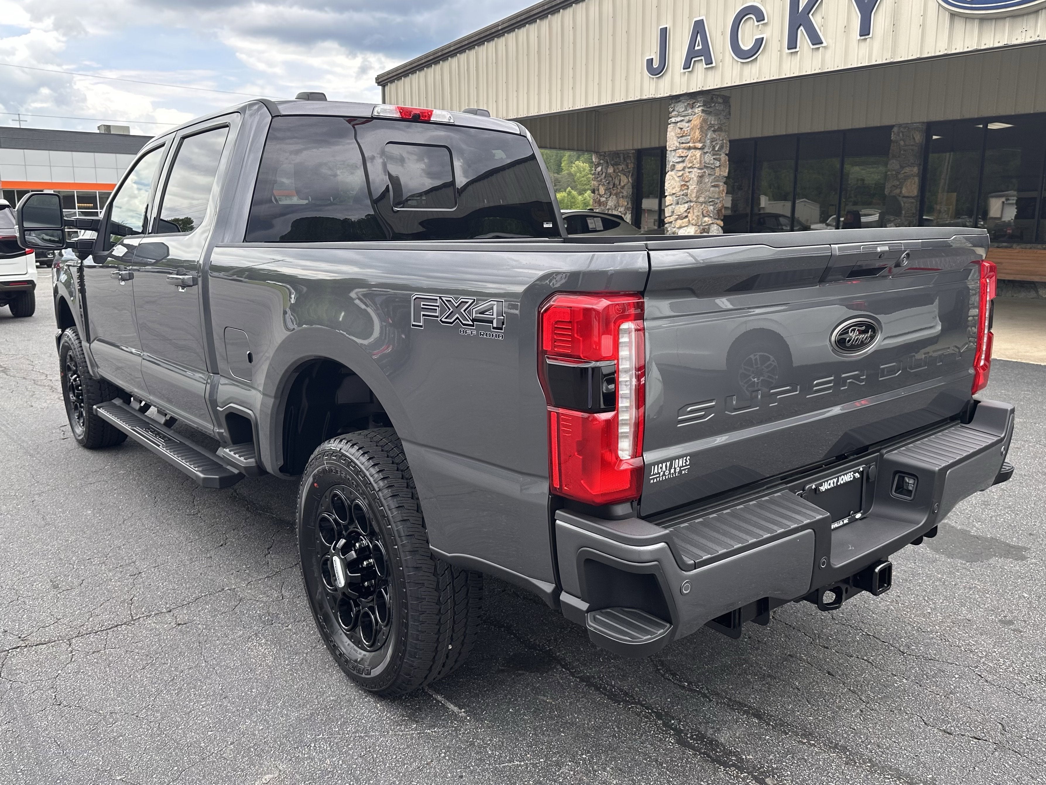 2026 Ford Super Duty F-250 LARIAT