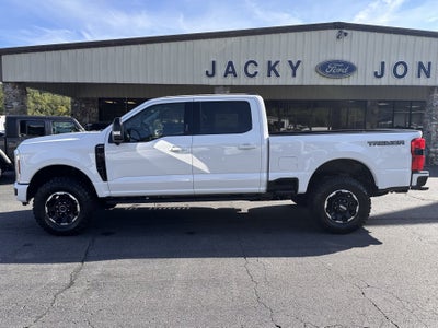 2027 Ford Super Duty F-250 Lariat Tremor