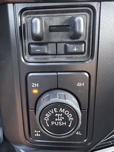 2027 Ford Super Duty F-250 Lariat Tremor