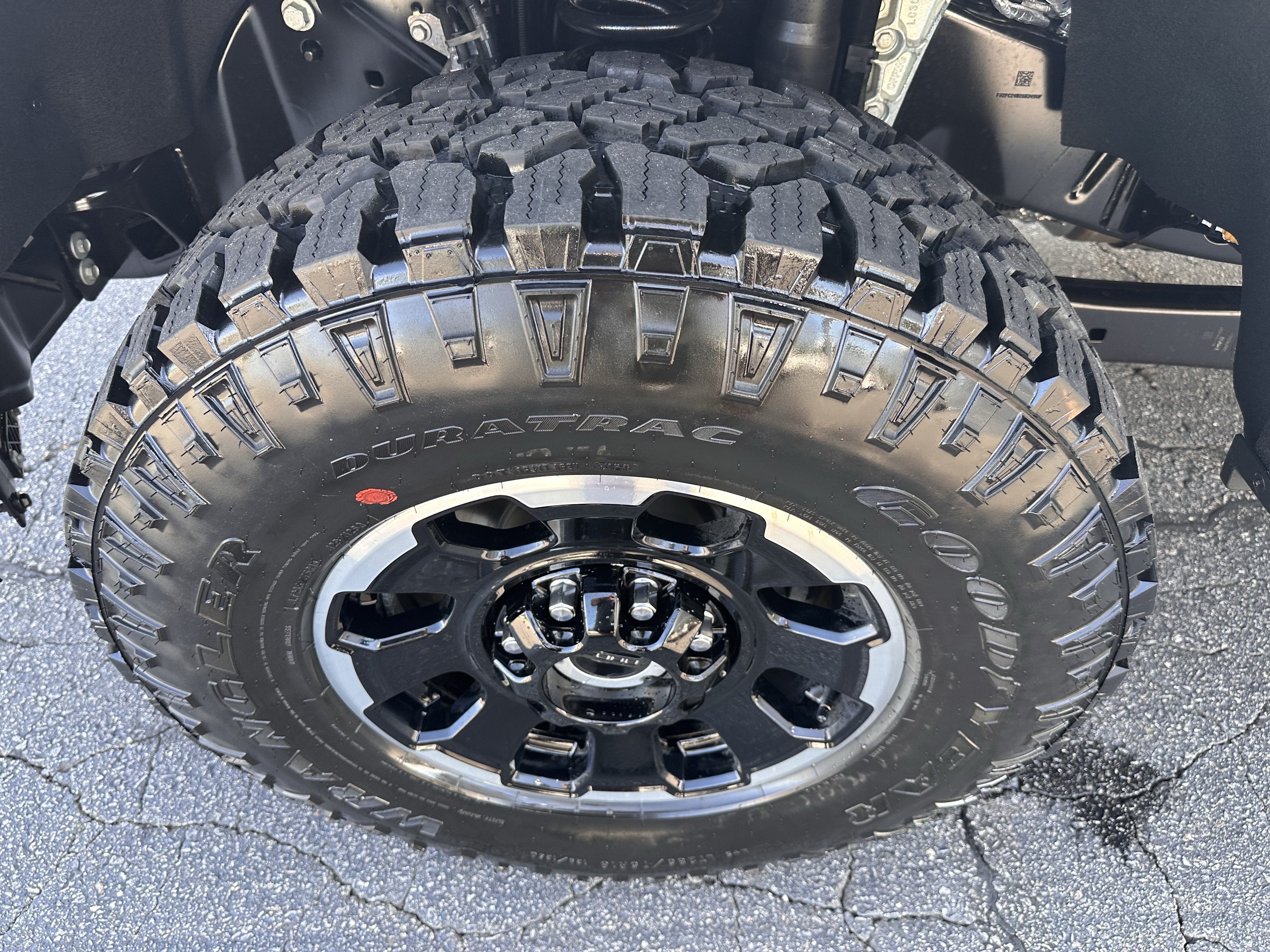 2027 Ford Super Duty F-250 Lariat Tremor